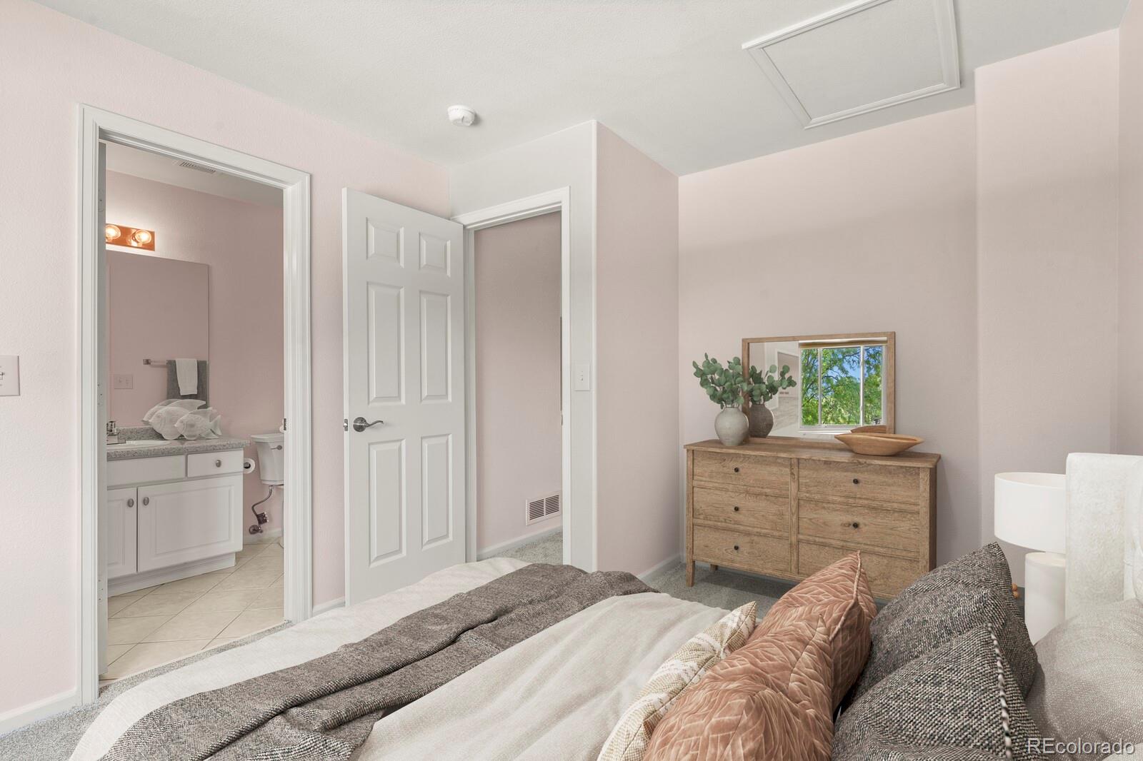 MLS Image #11 for 4574 s cimmarron circle b,aurora, Colorado
