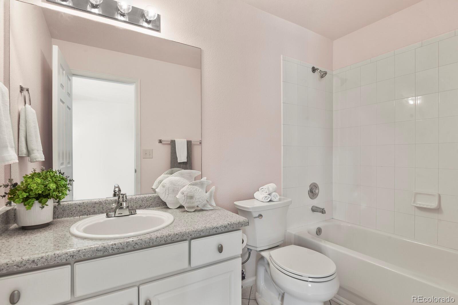 MLS Image #12 for 4574 s cimmarron circle b,aurora, Colorado