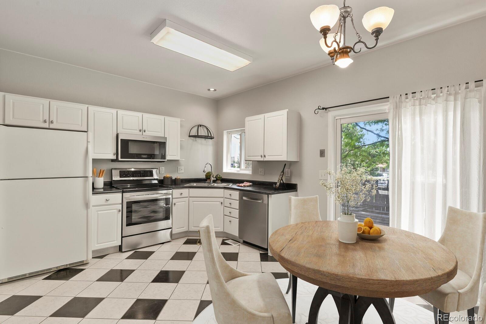 MLS Image #5 for 4574 s cimmarron circle b,aurora, Colorado