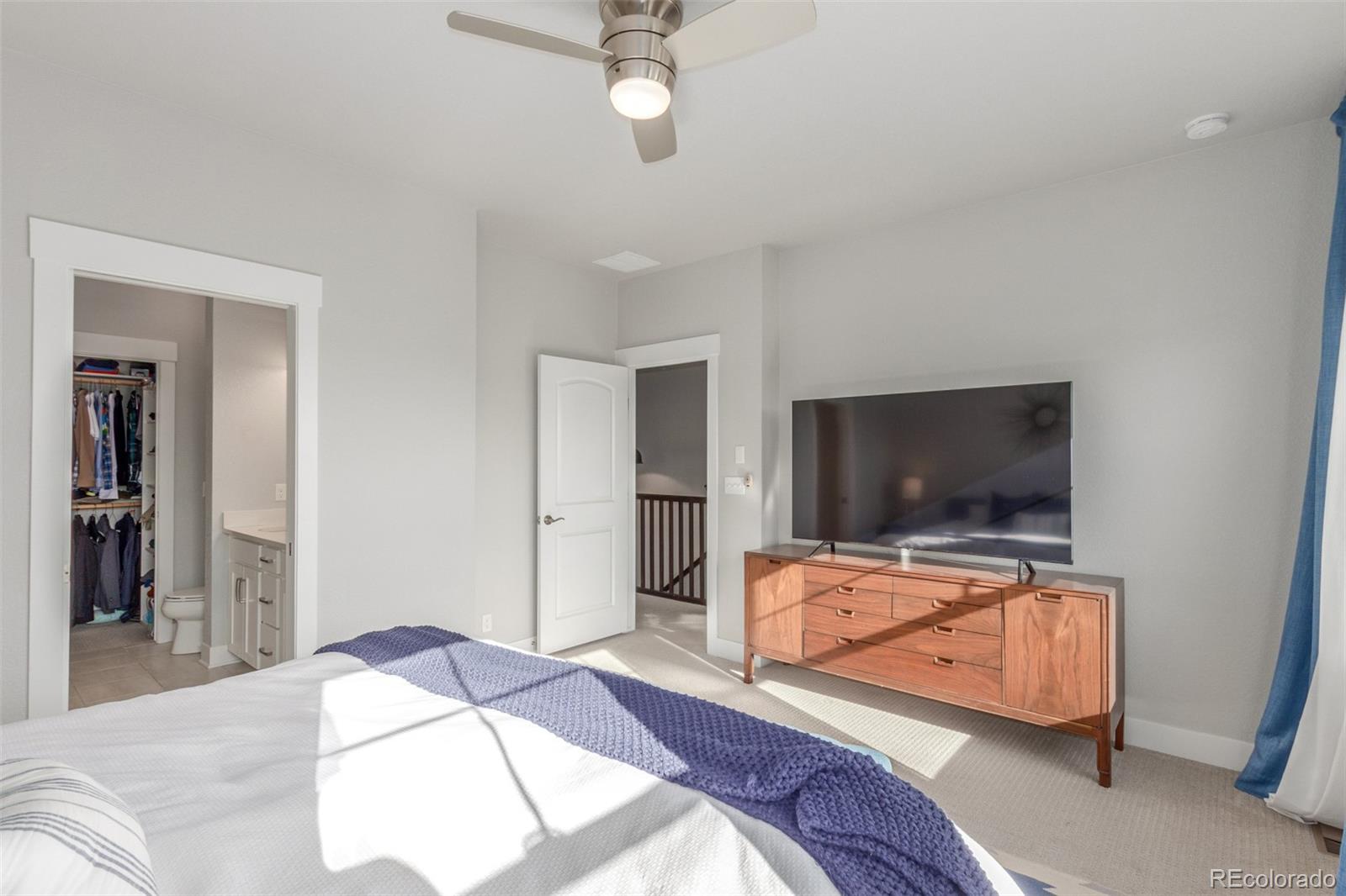 MLS Image #17 for 5735  boston street ,denver, Colorado