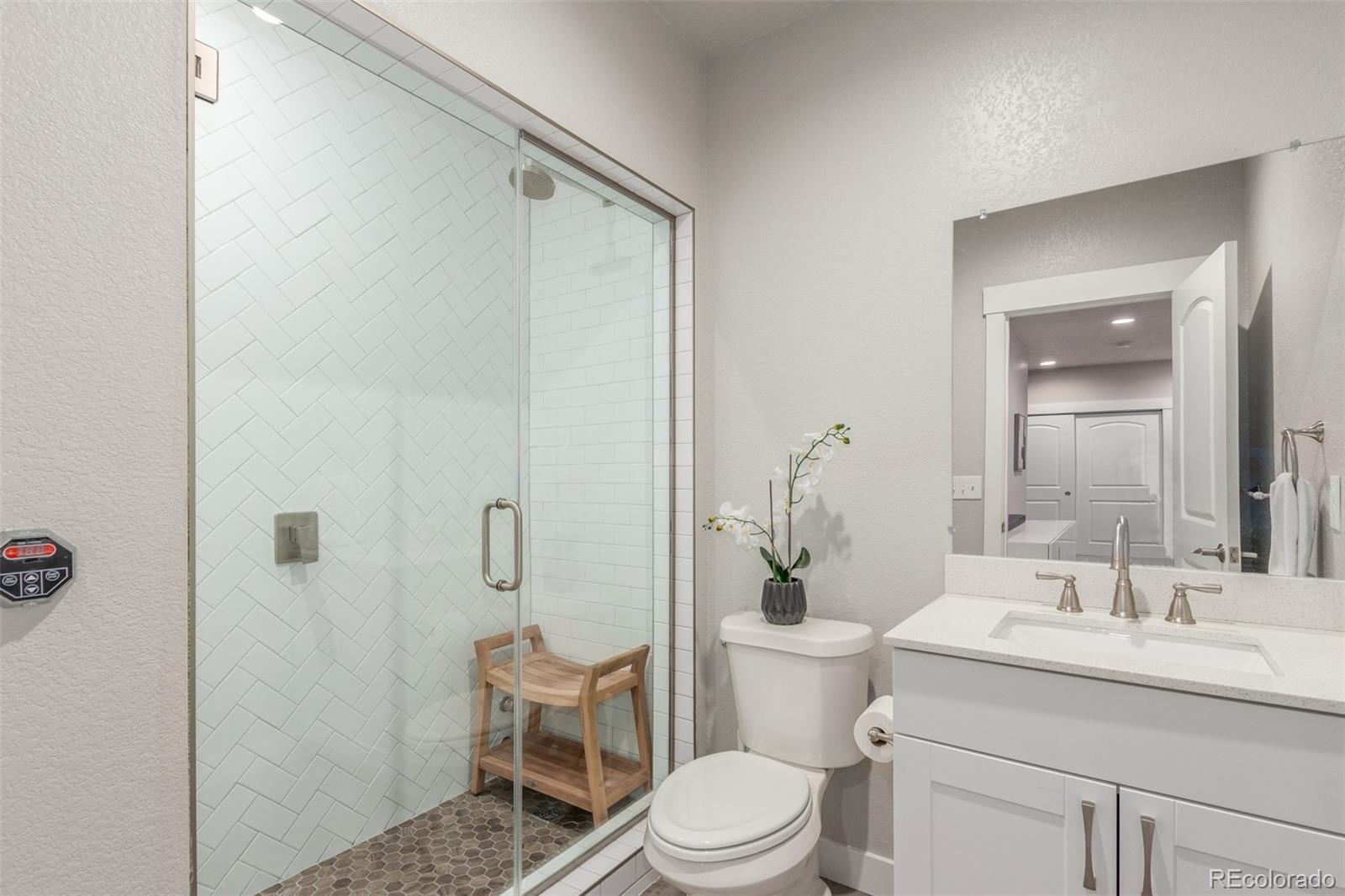 MLS Image #26 for 5735  boston street ,denver, Colorado
