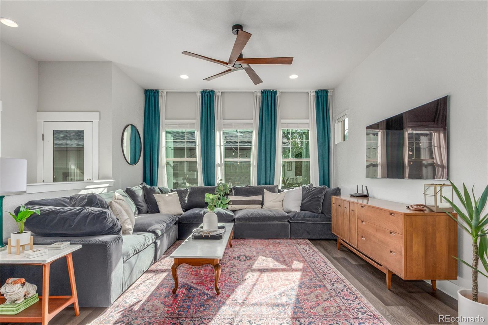 MLS Image #9 for 5735  boston street ,denver, Colorado