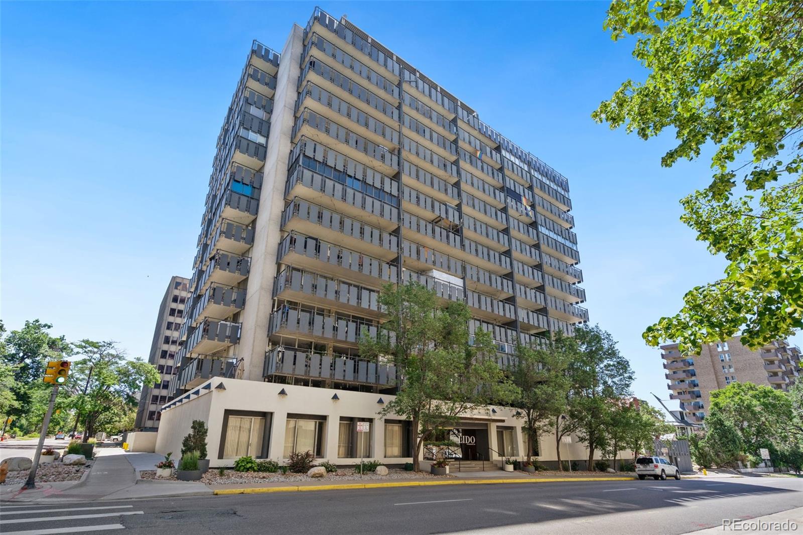 MLS Image #25 for 790 n washington street,denver, Colorado