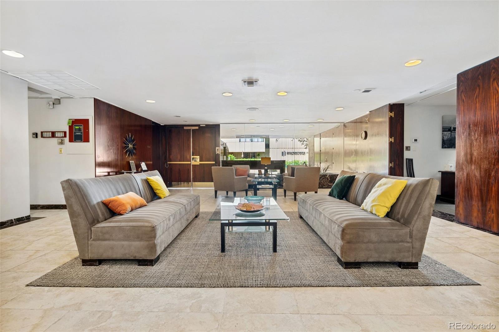 MLS Image #26 for 790 n washington street,denver, Colorado