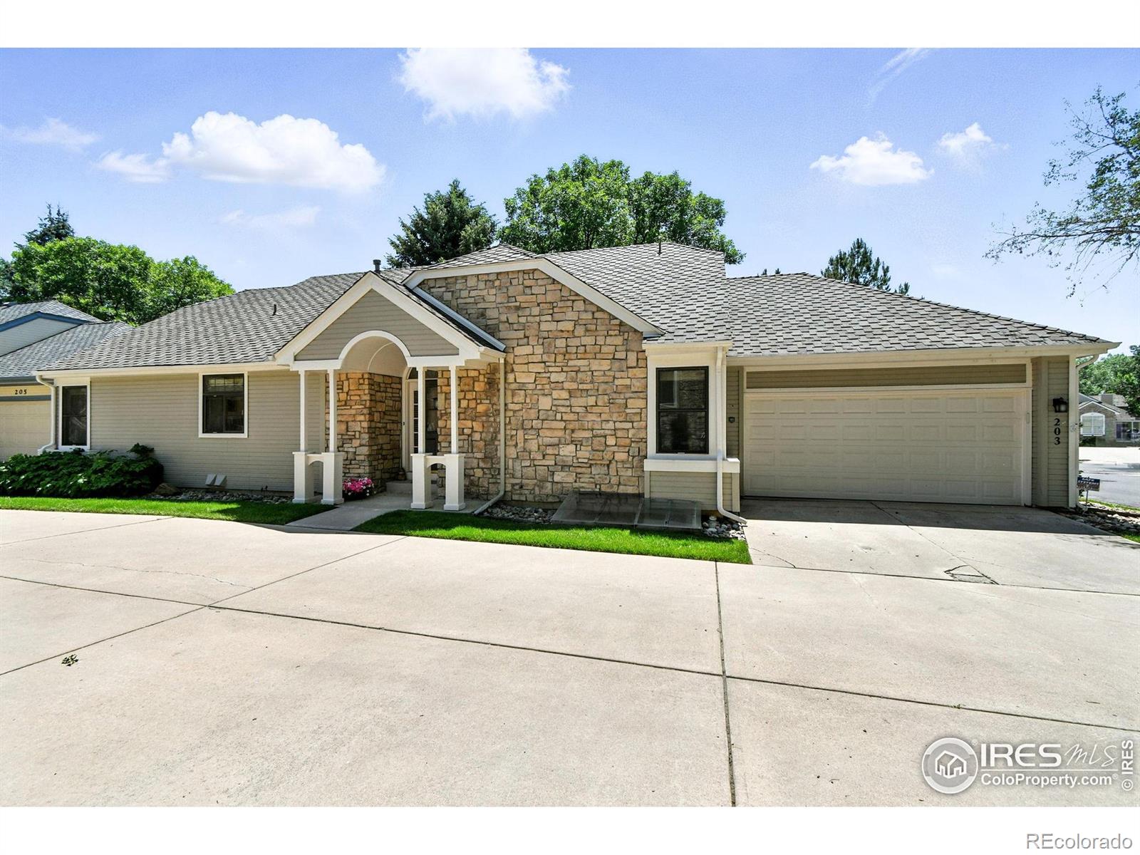 CMA Image for 203  Springs Drive,Louisville, Colorado
