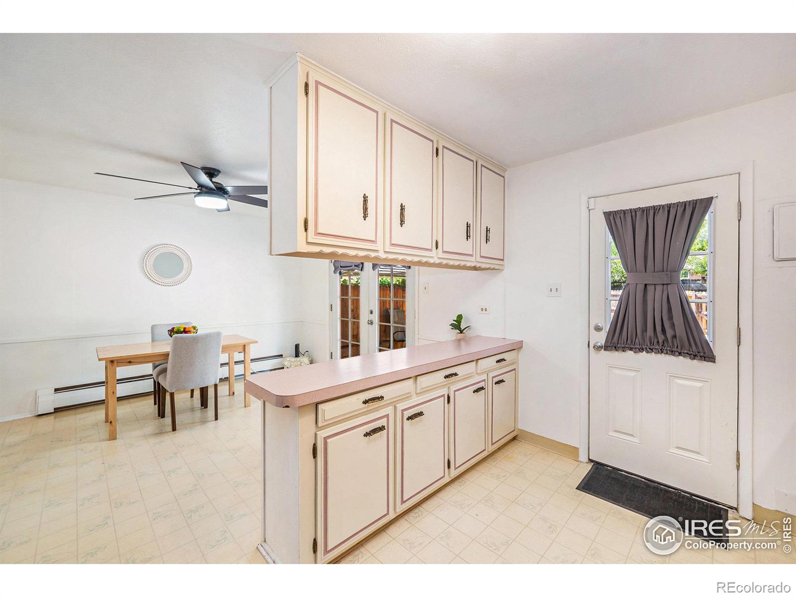 MLS Image #6 for 1945  yank court,golden, Colorado