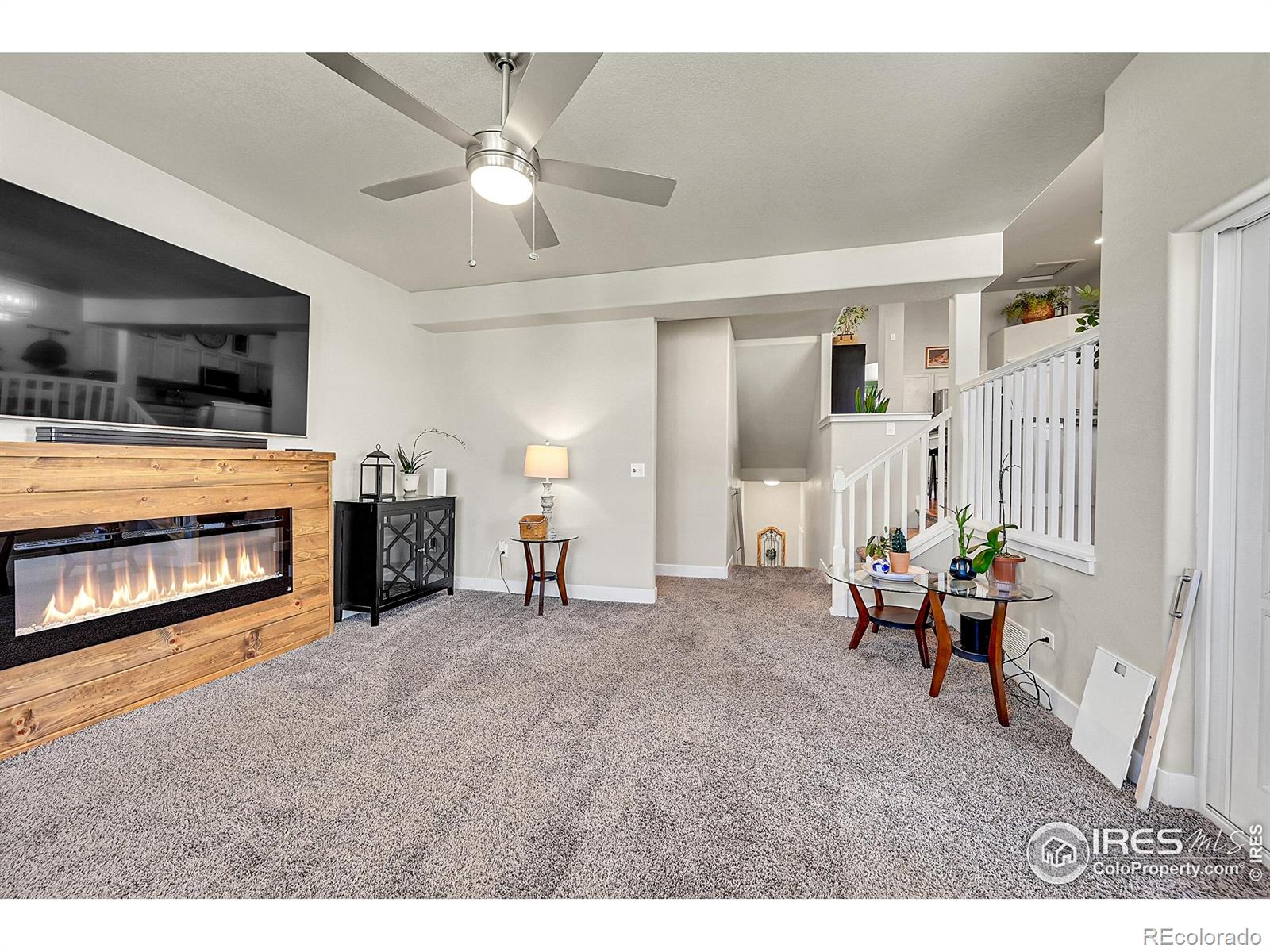MLS Image #12 for 2597  elk lane,johnstown, Colorado
