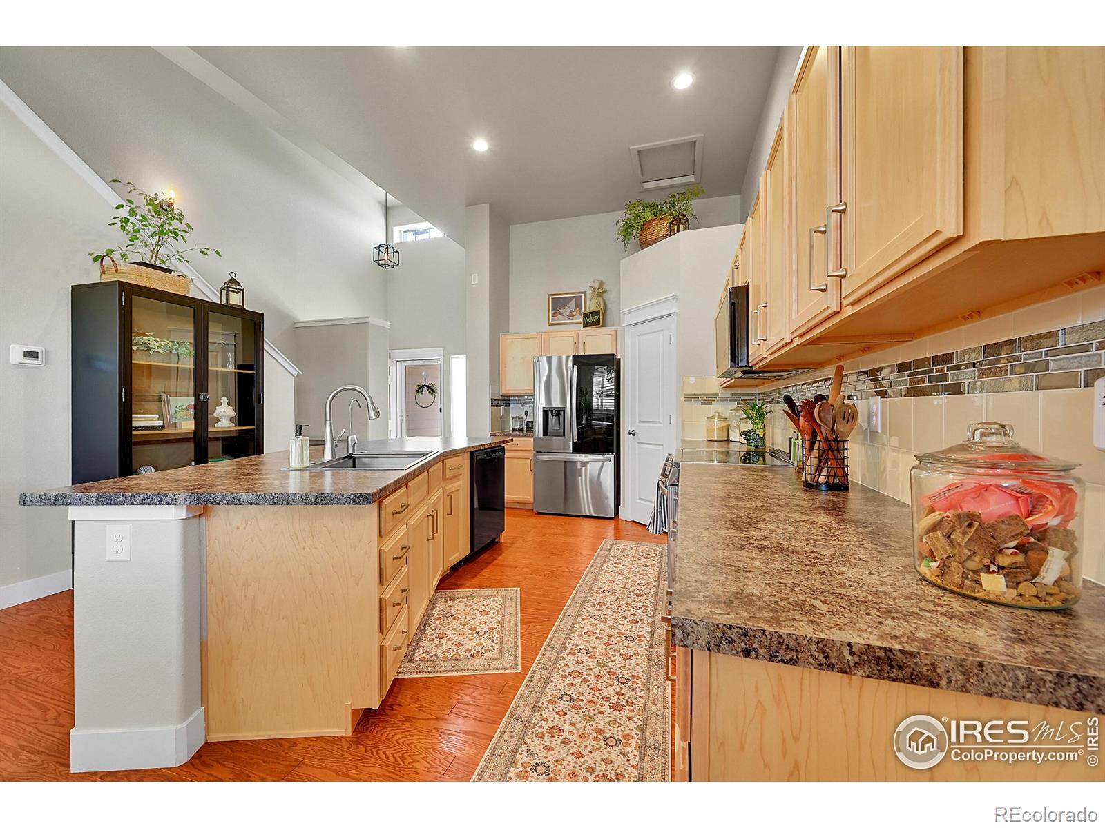 MLS Image #9 for 2597  elk lane,johnstown, Colorado