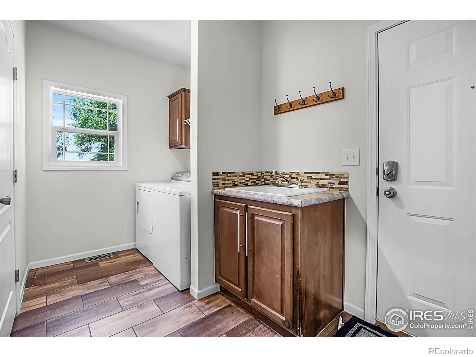 MLS Image #21 for 17231  county road 394 ,la salle, Colorado