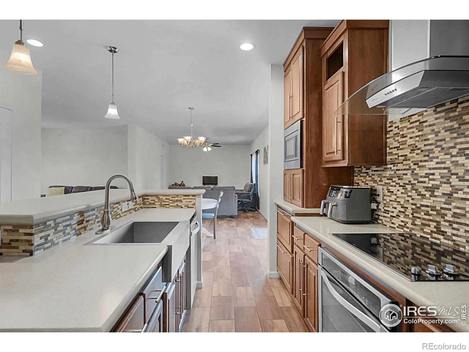 MLS Image #6 for 17231  county road 394 ,la salle, Colorado