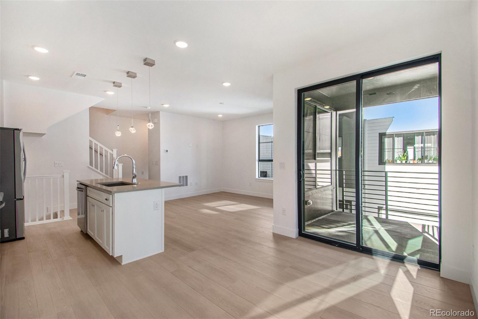 MLS Image #8 for 2032 s holly street 3,denver, Colorado
