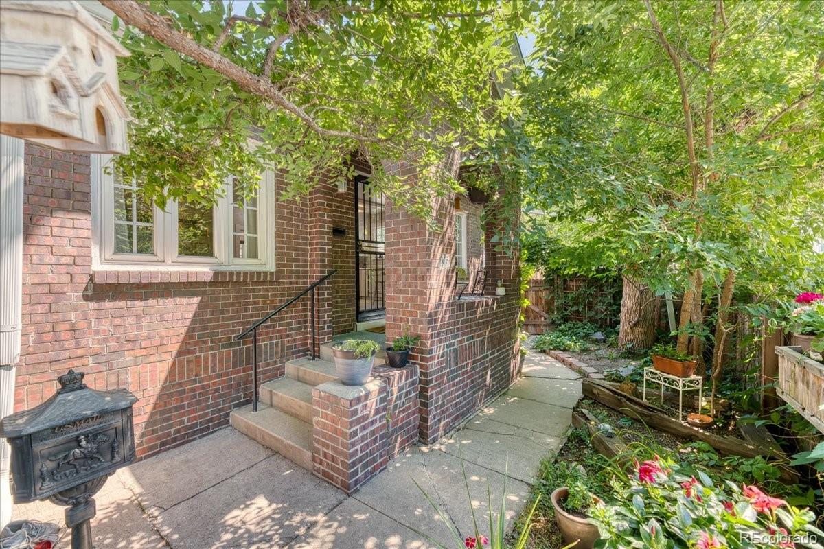 MLS Image #7 for 290 s marion st pkwy,denver, Colorado