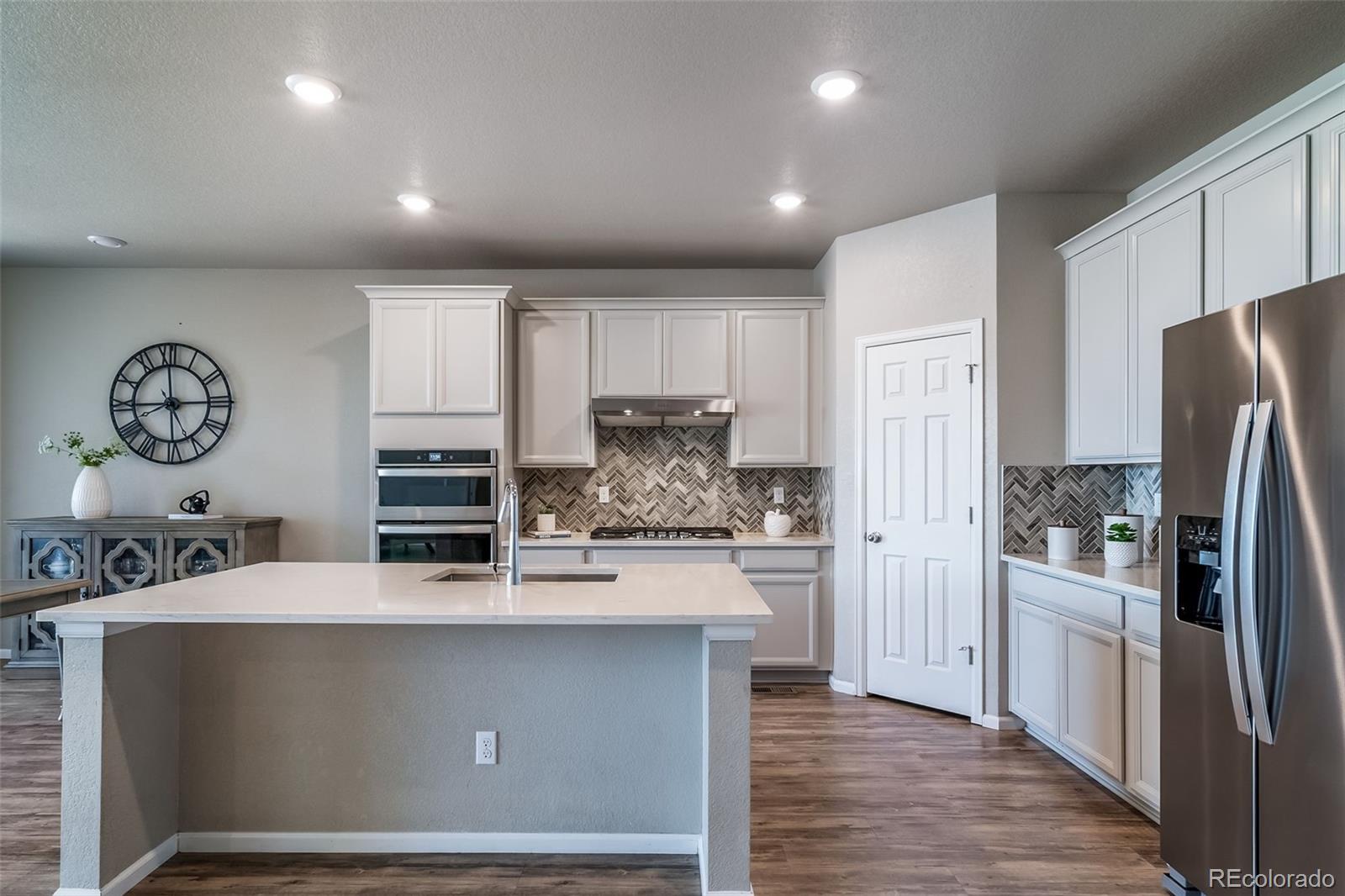 MLS Image #11 for 17028  osage street,broomfield, Colorado