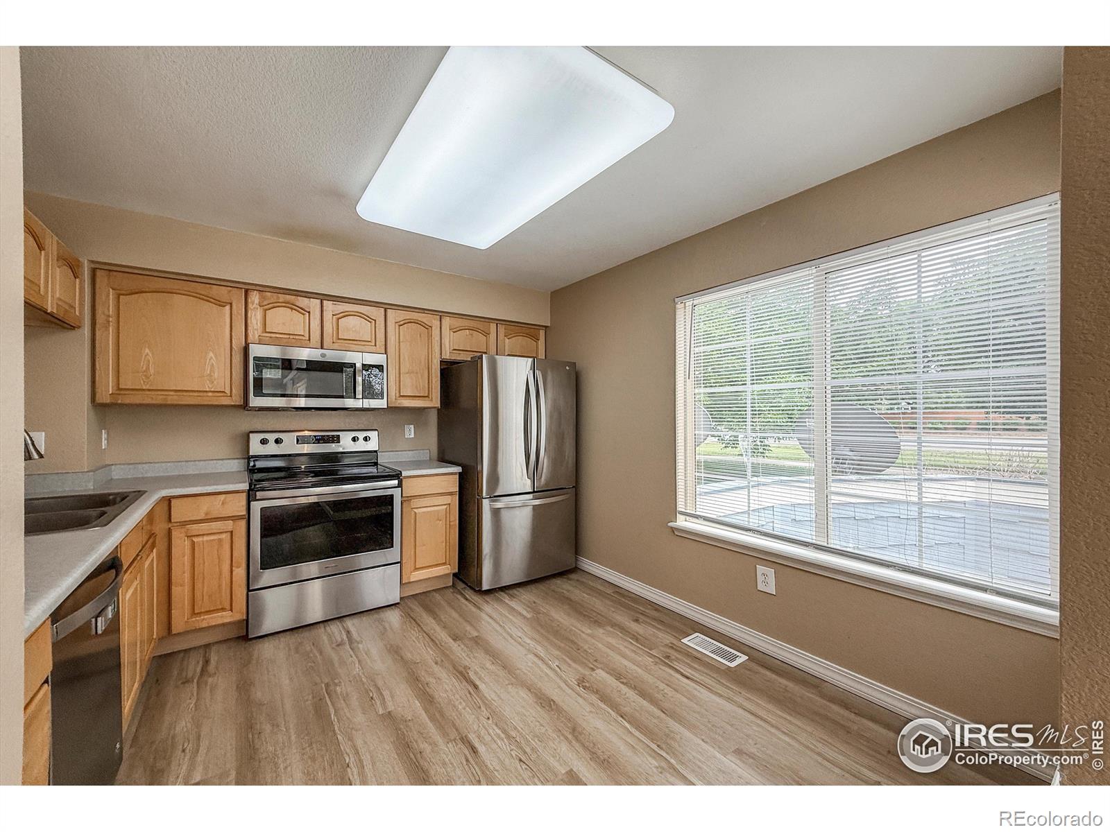 MLS Image #11 for 1419  red mountain drive,longmont, Colorado