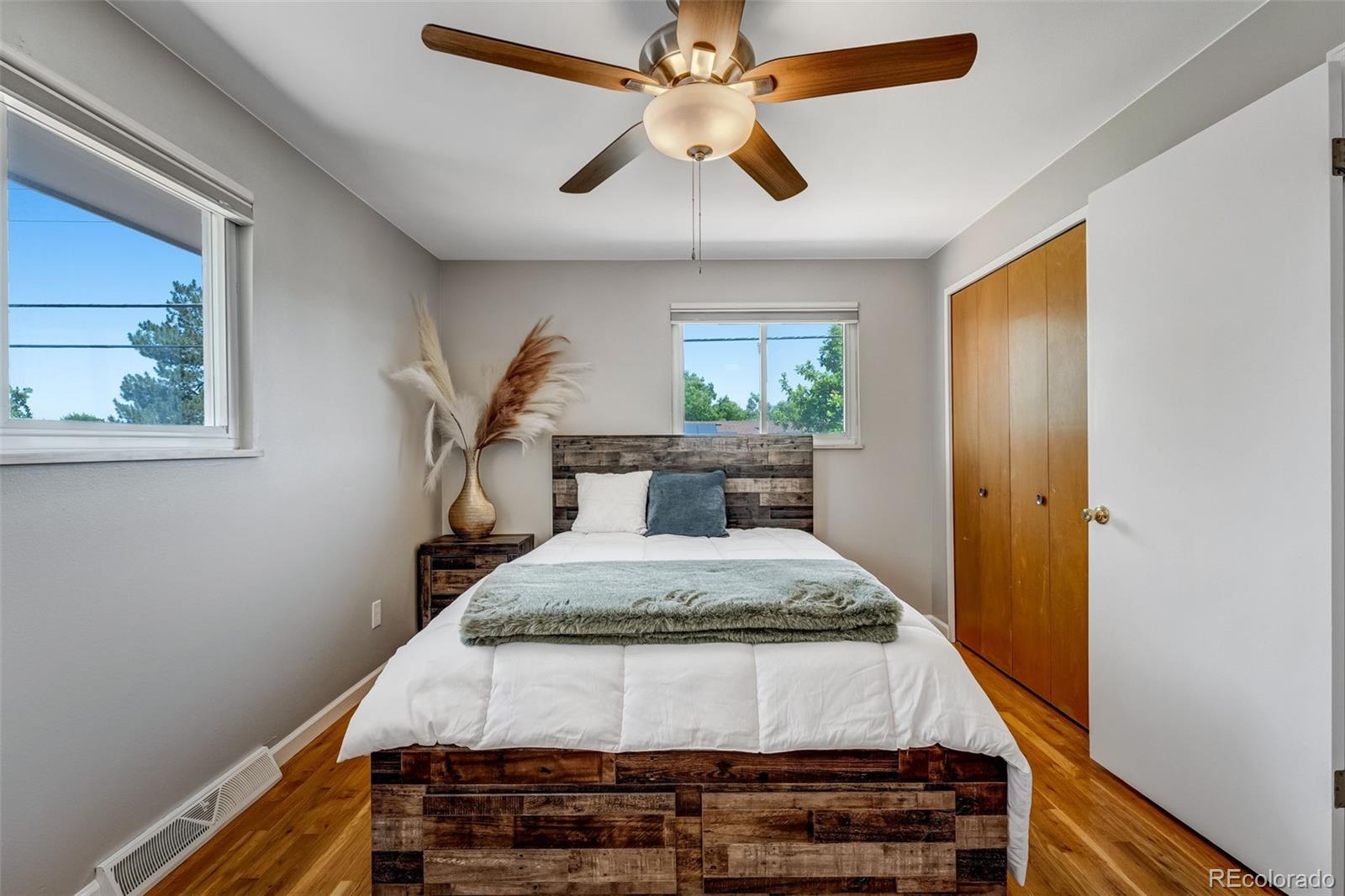 MLS Image #19 for 4660 e briarwood place,centennial, Colorado