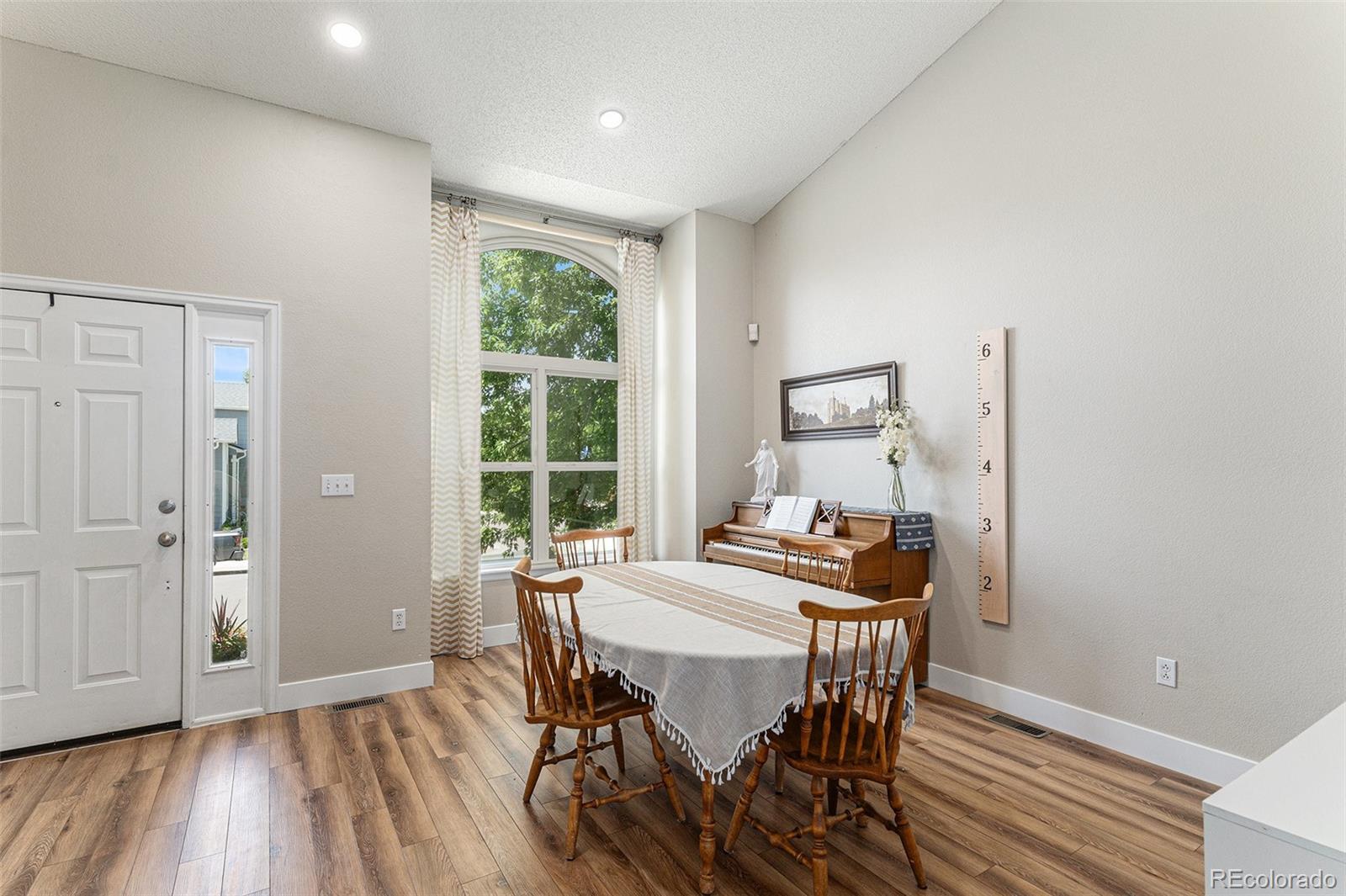 MLS Image #2 for 5102 s lisbon way,centennial, Colorado