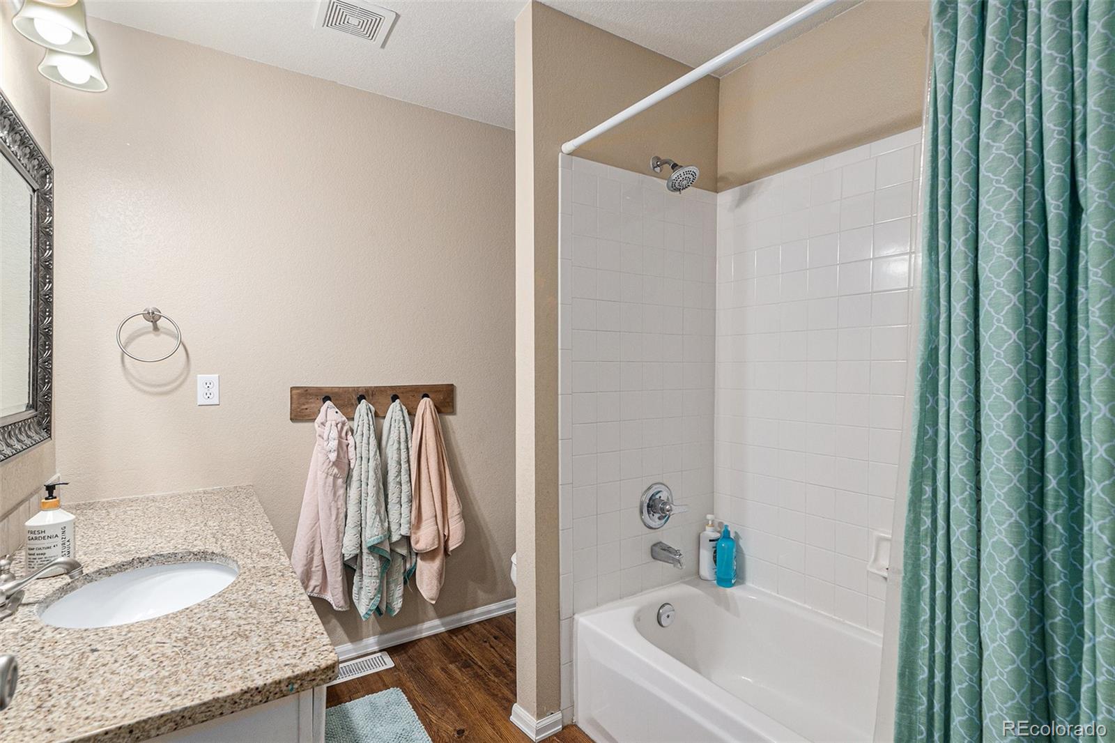 MLS Image #24 for 5102 s lisbon way,centennial, Colorado