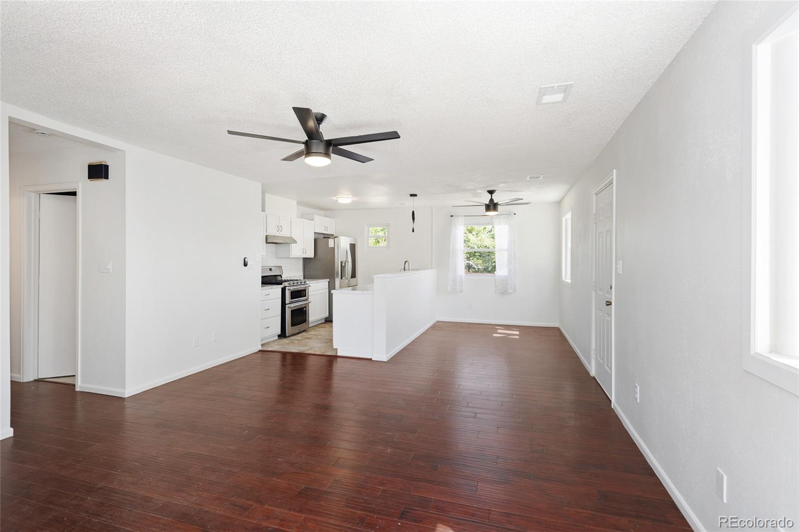 MLS Image #13 for 1455 w alaska place,denver, Colorado