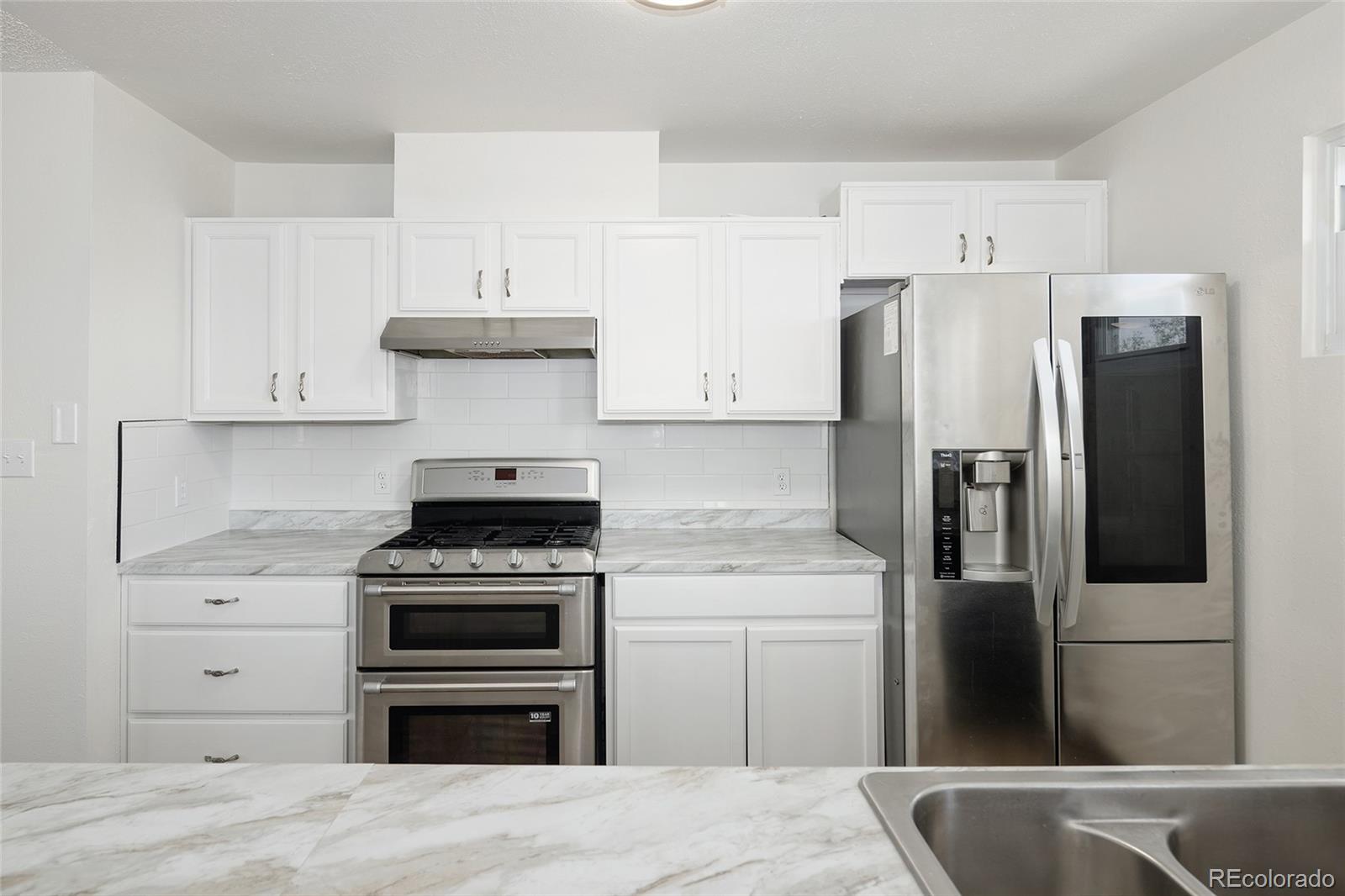 MLS Image #4 for 1455 w alaska place,denver, Colorado