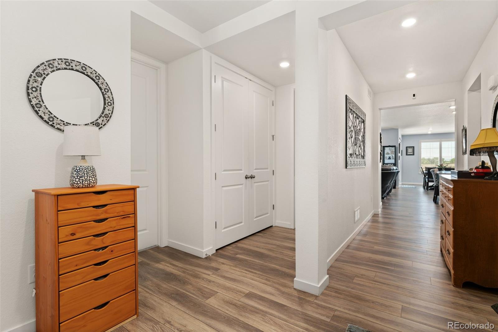 MLS Image #3 for 872 s flat rock way,aurora, Colorado