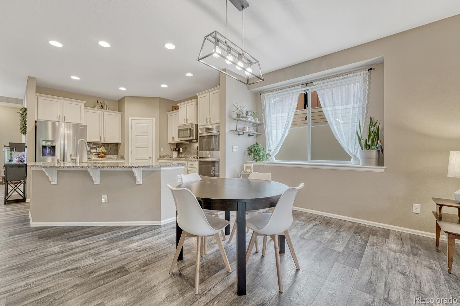 MLS Image #10 for 22583 e union circle,aurora, Colorado