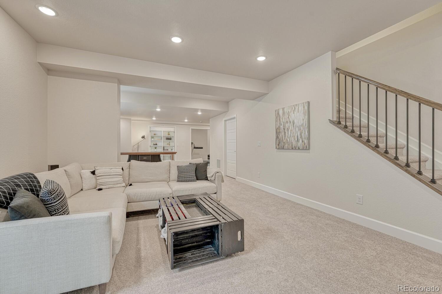 MLS Image #33 for 22583 e union circle,aurora, Colorado