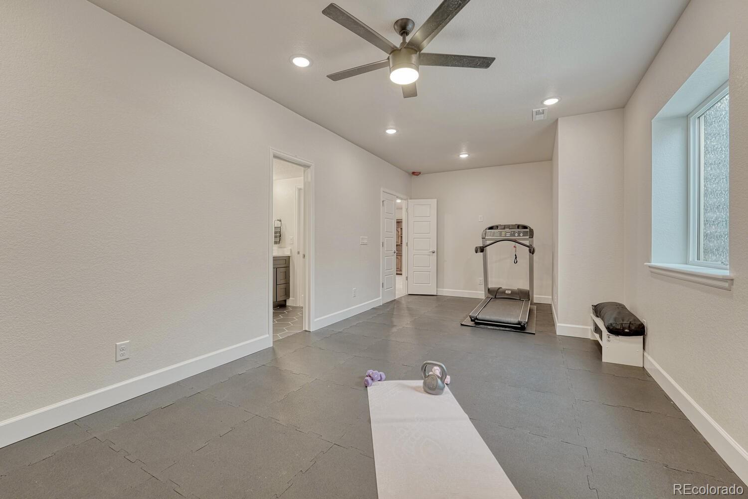 MLS Image #41 for 22583 e union circle,aurora, Colorado