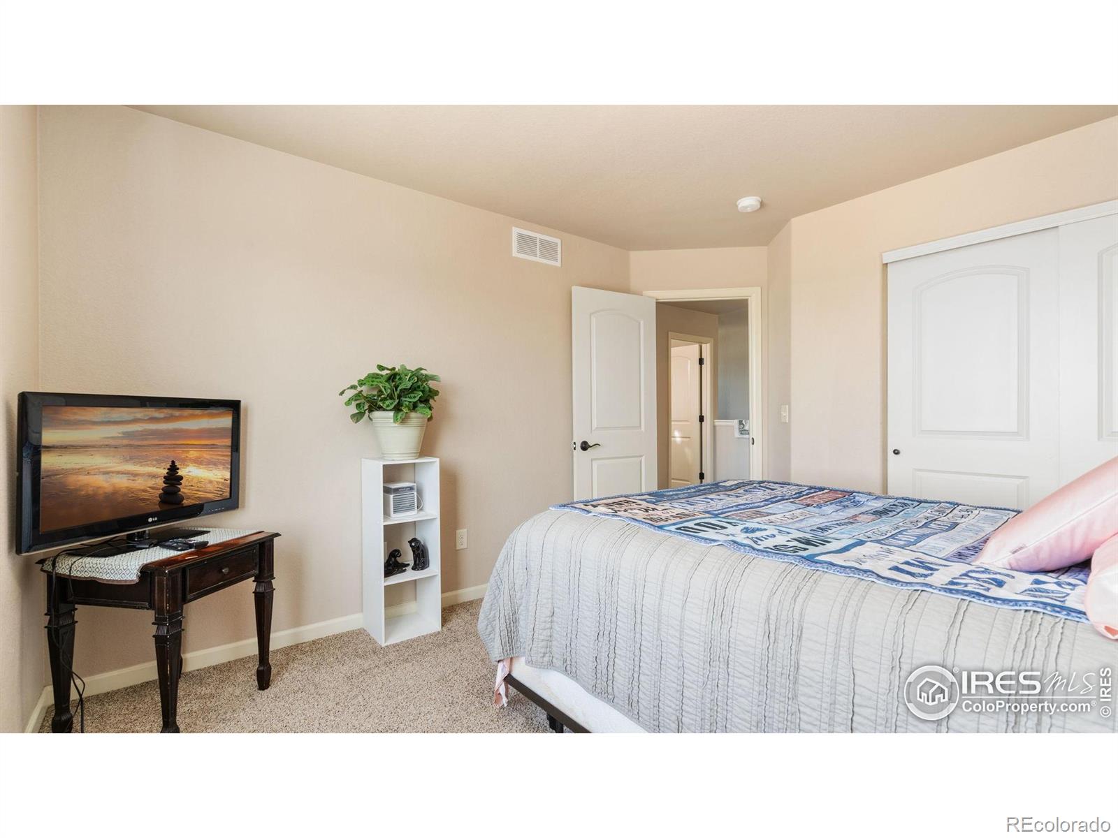 MLS Image #17 for 4500  tuscany street,evans, Colorado