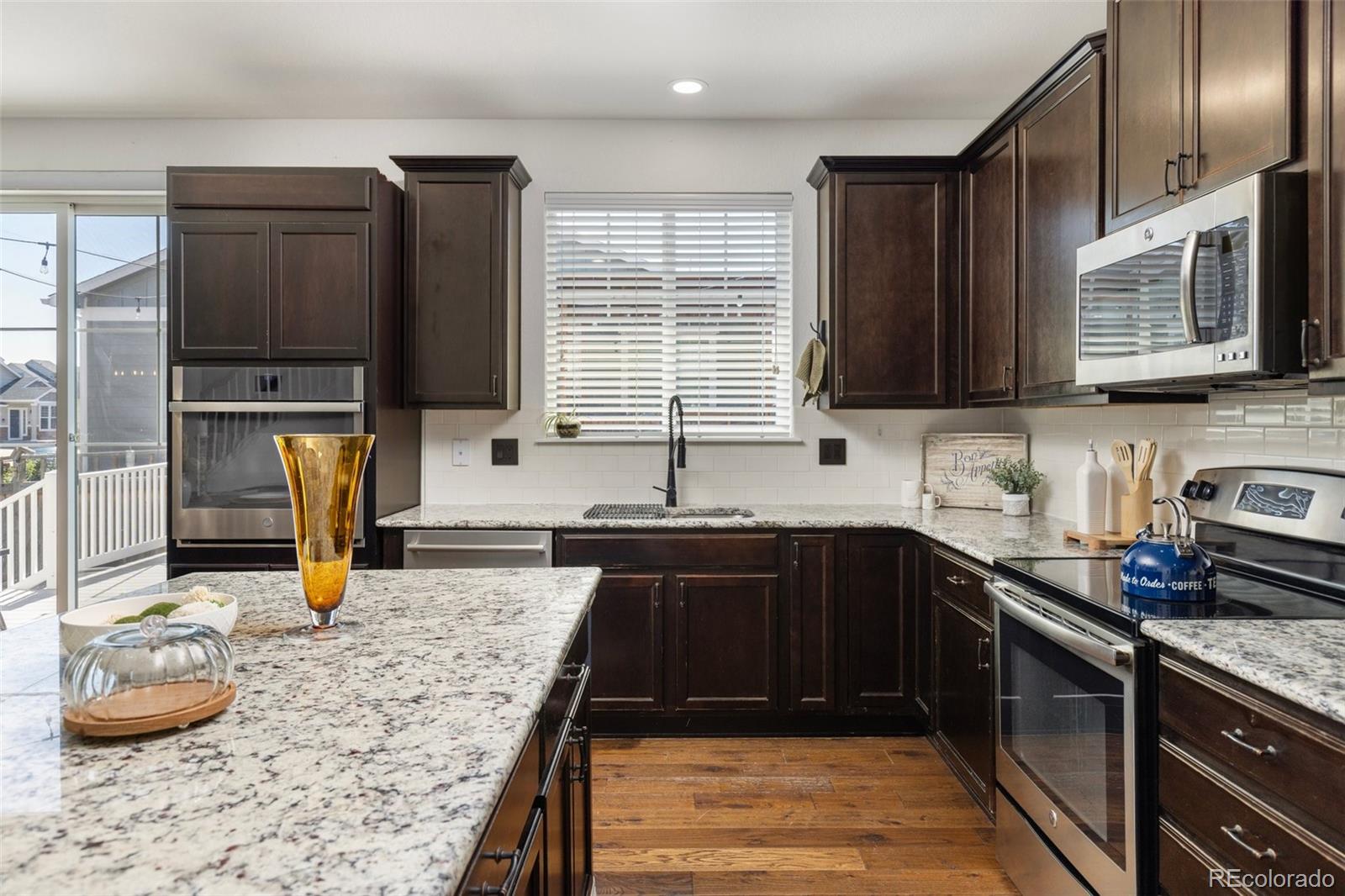 MLS Image #11 for 15446  coopers hawk way,parker, Colorado