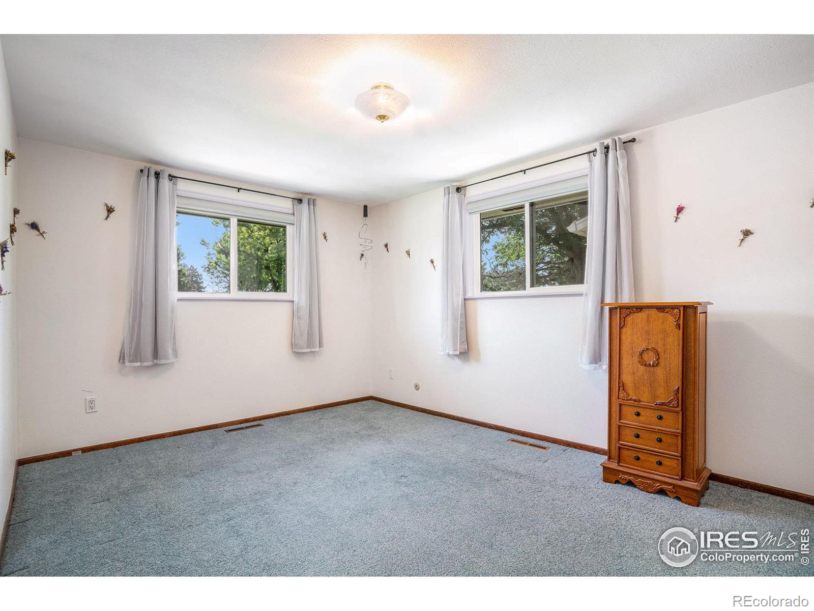 MLS Image #14 for 3011  douglas avenue,loveland, Colorado
