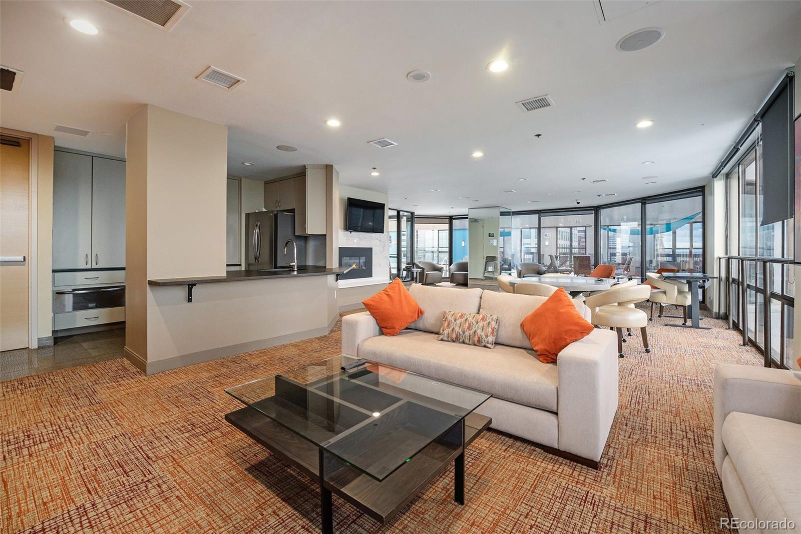 MLS Image #11 for 1625  larimer street,denver, Colorado