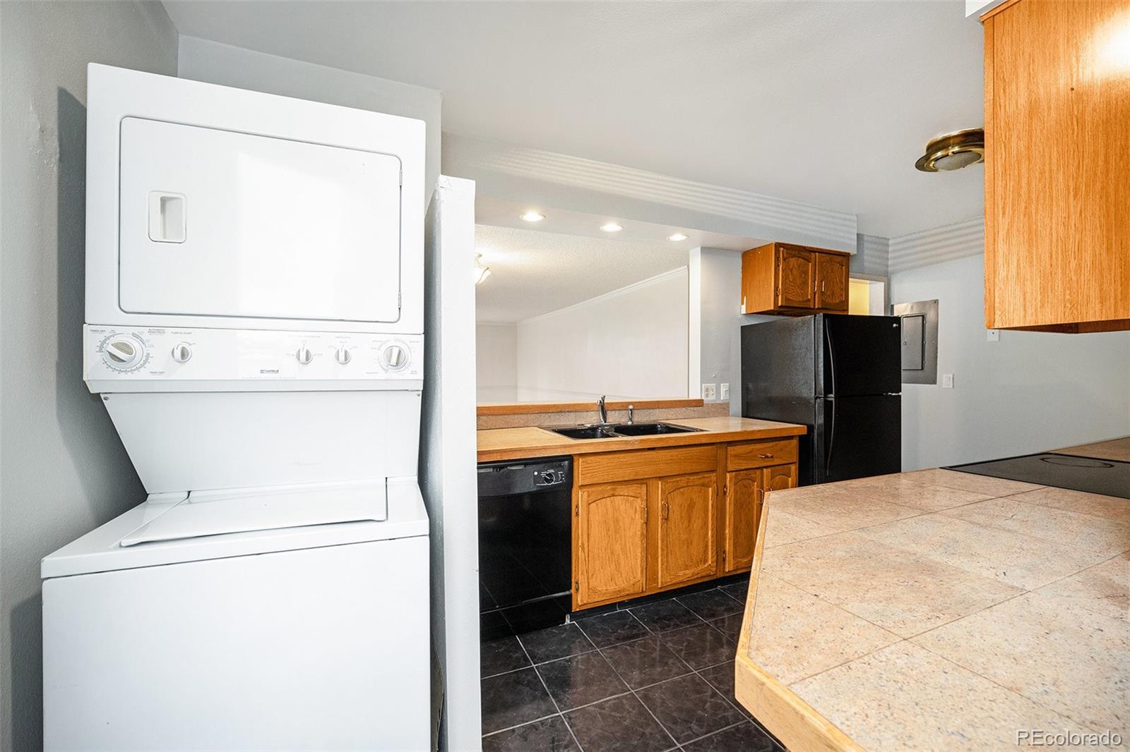 MLS Image #3 for 1625  larimer street,denver, Colorado
