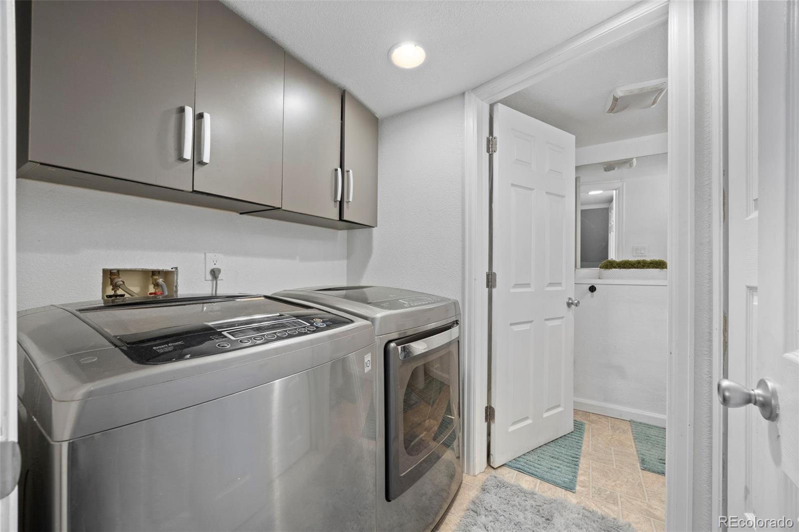 MLS Image #19 for 3965 s fundy circle,aurora, Colorado