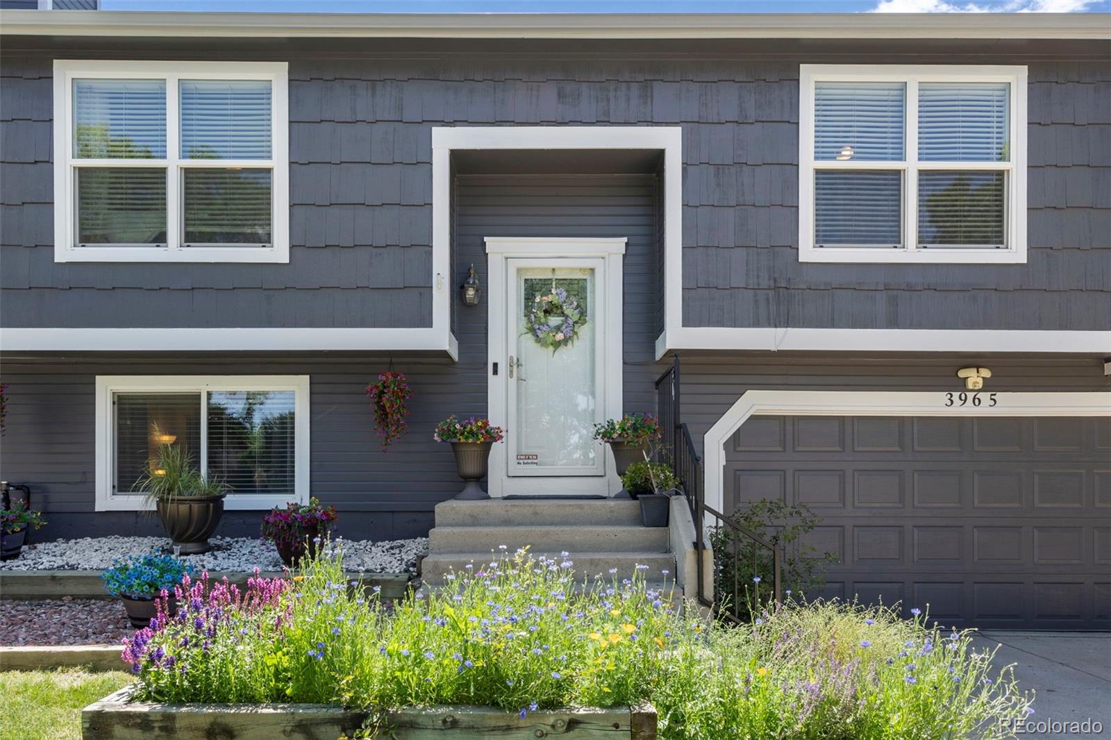 MLS Image #3 for 3965 s fundy circle,aurora, Colorado