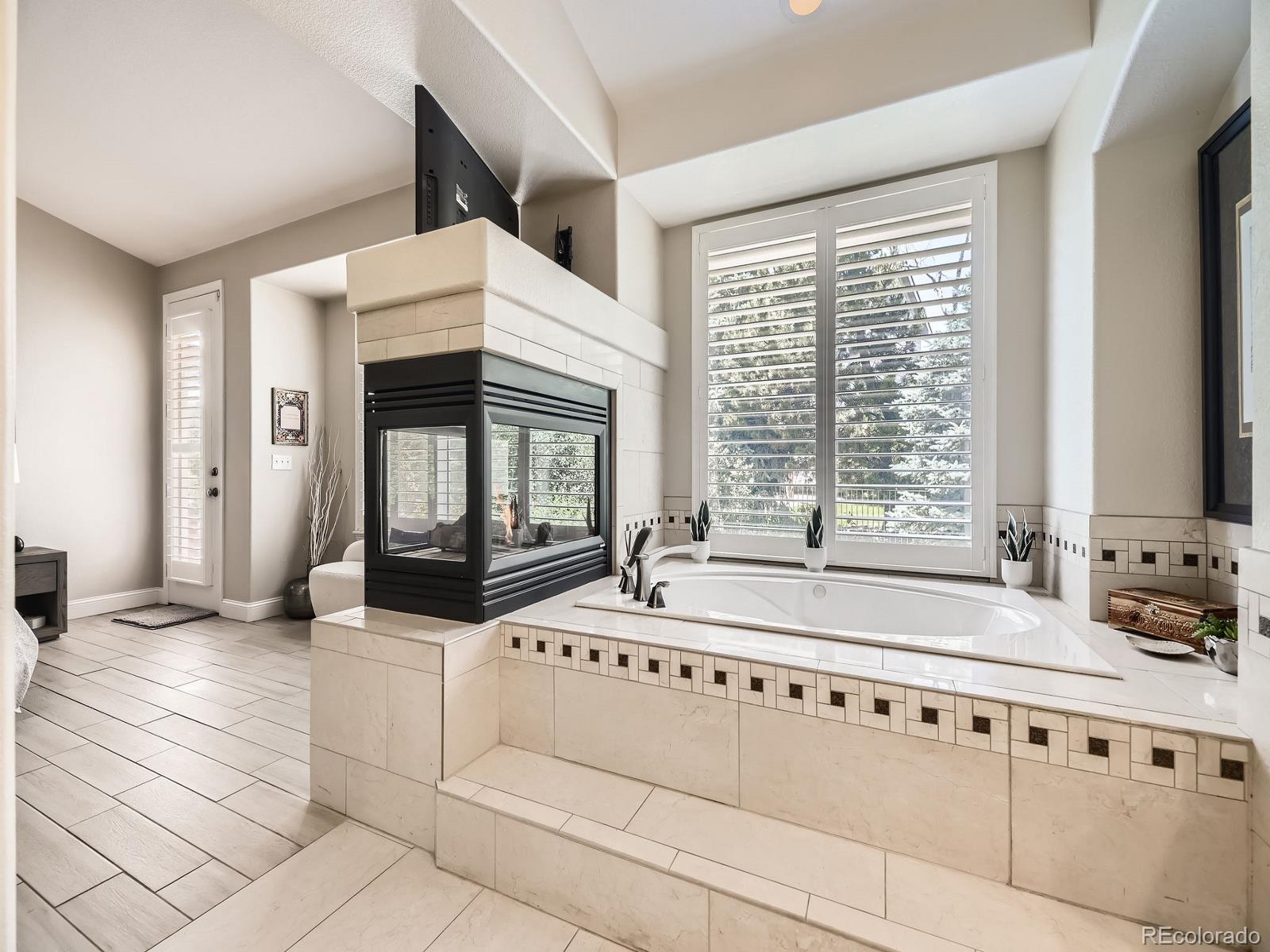 MLS Image #17 for 7053 s shawnee street,aurora, Colorado