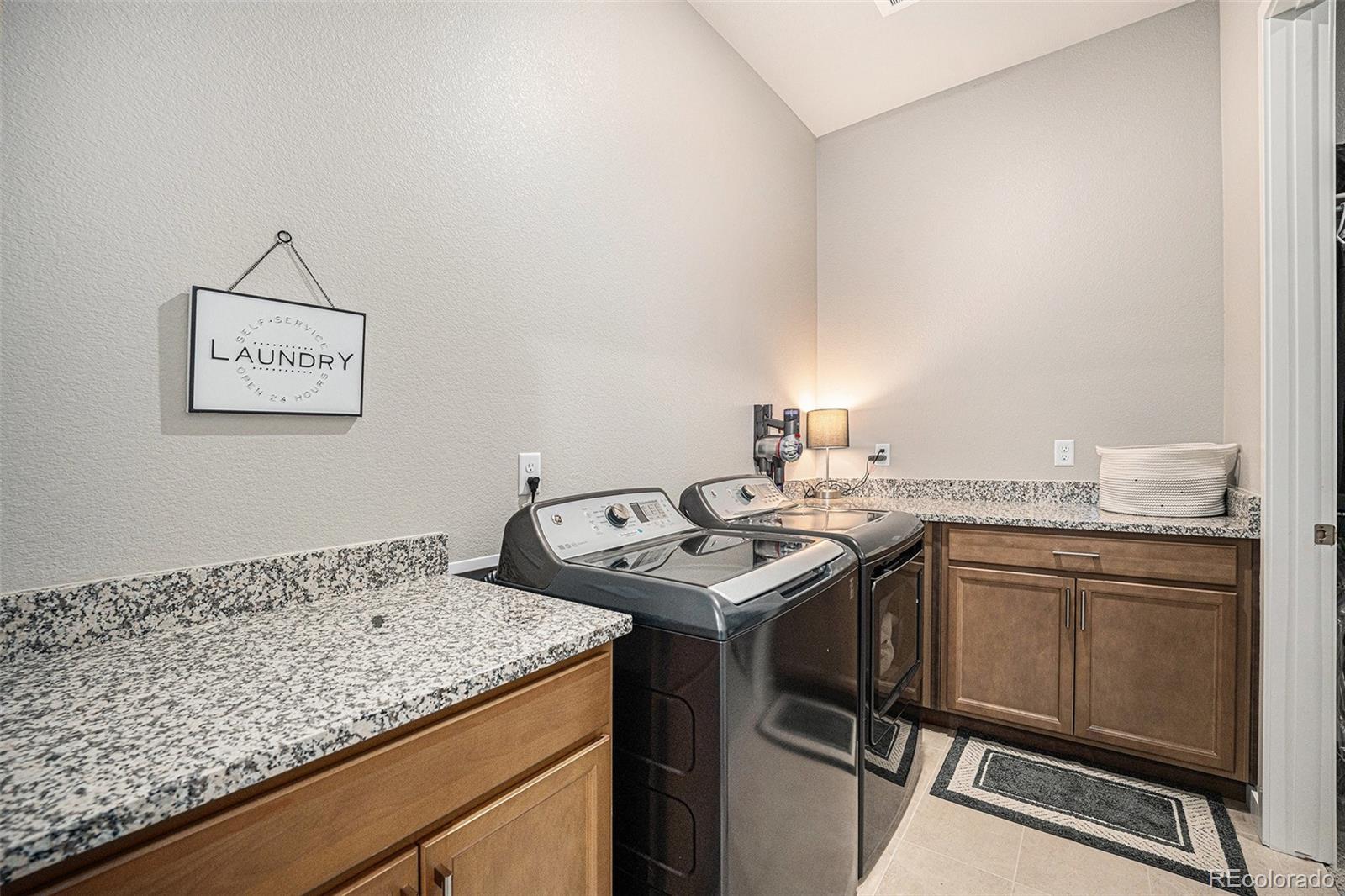 MLS Image #14 for 811 w 128th place,westminster, Colorado