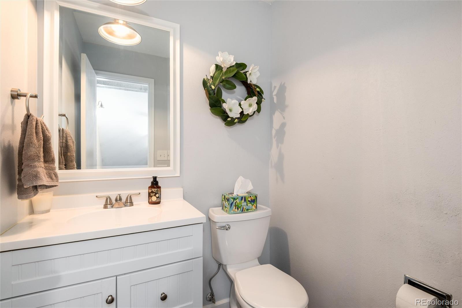 MLS Image #17 for 1537 s owens street,denver, Colorado