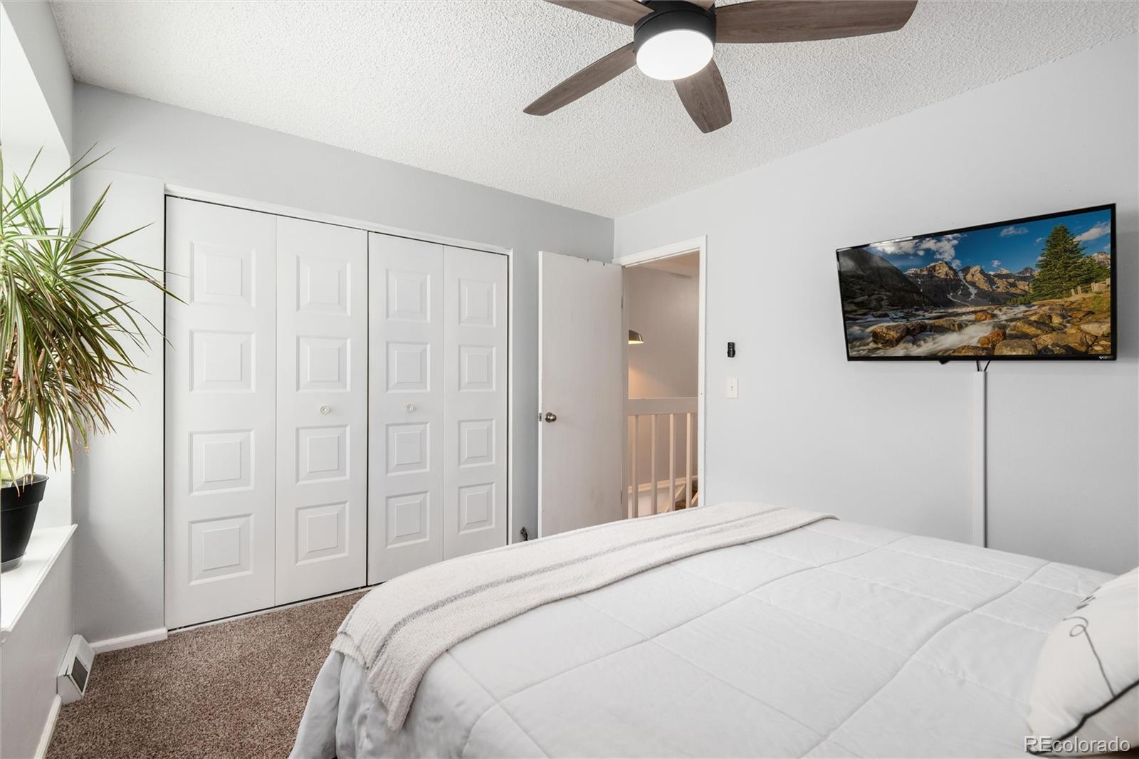 MLS Image #19 for 1537 s owens street,denver, Colorado