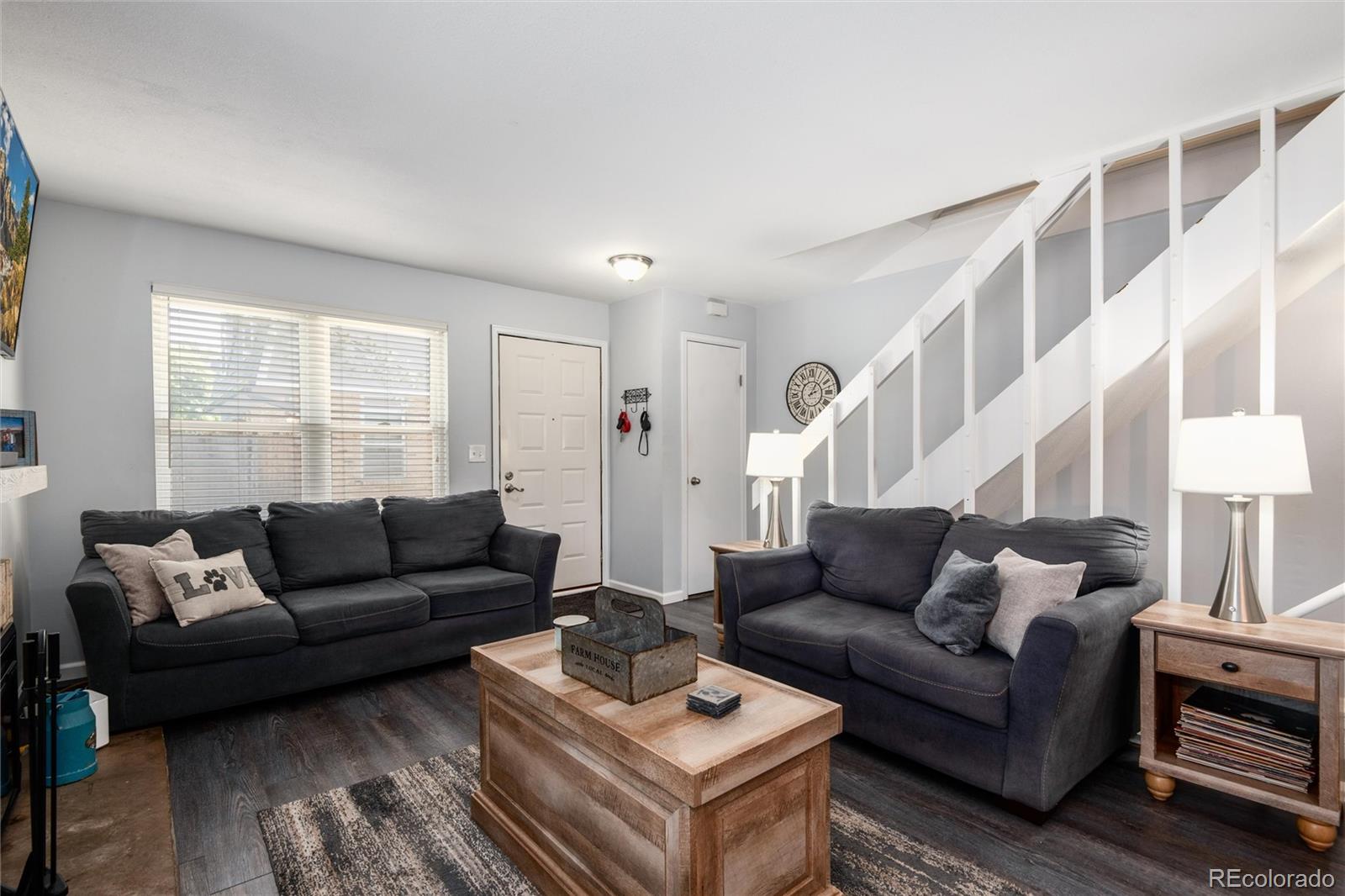 MLS Image #4 for 1537 s owens street,denver, Colorado