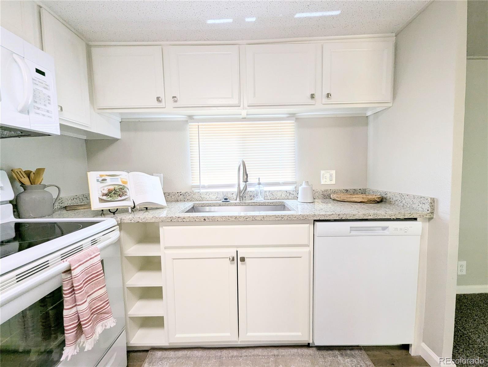 MLS Image #9 for 2032  tulane street,denver, Colorado