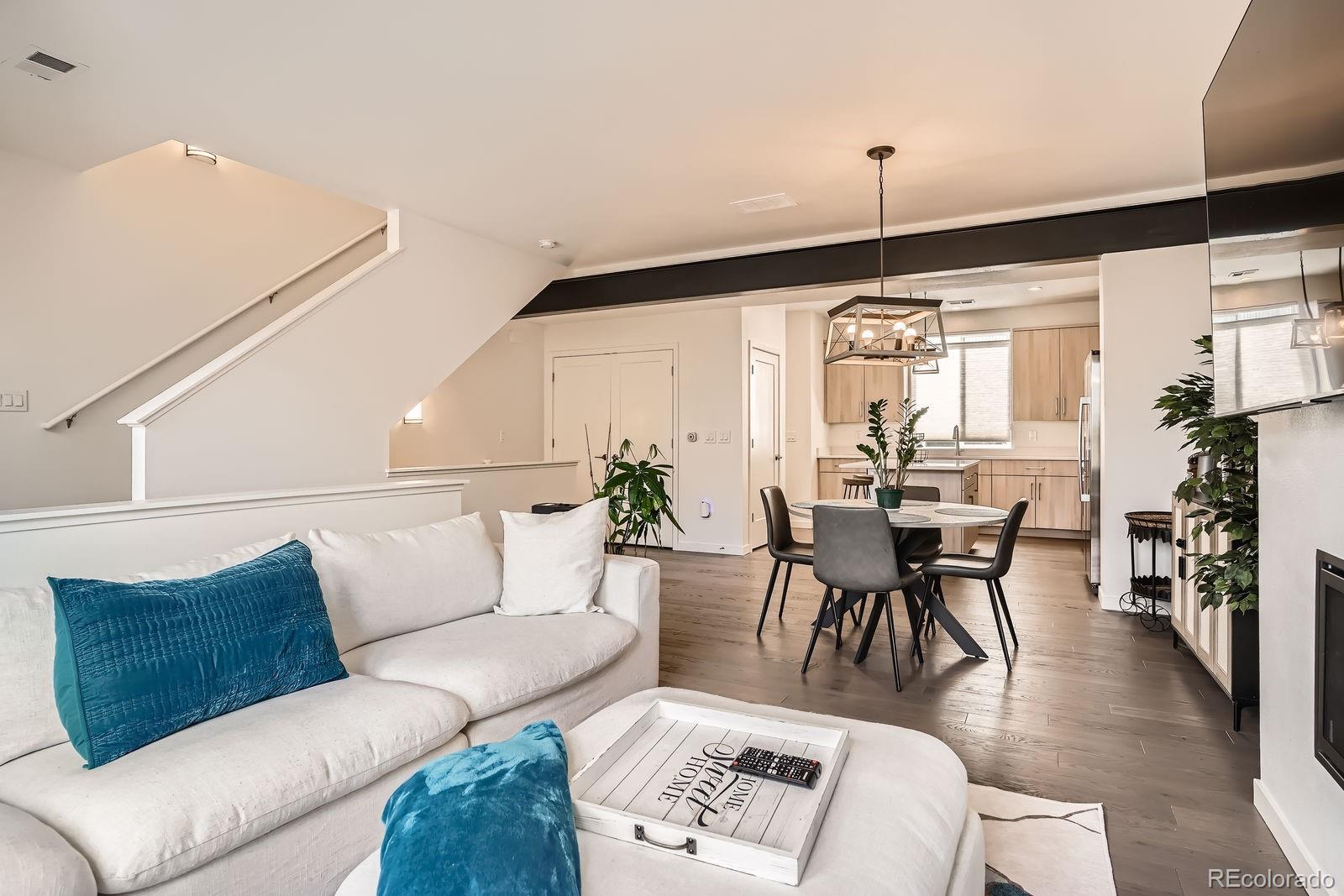 MLS Image #4 for 8711 e hampden avenue,denver, Colorado