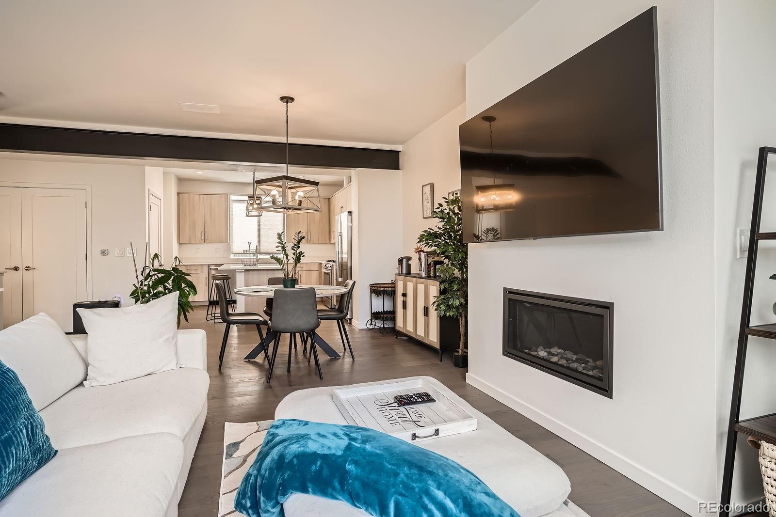 MLS Image #5 for 8711 e hampden avenue,denver, Colorado