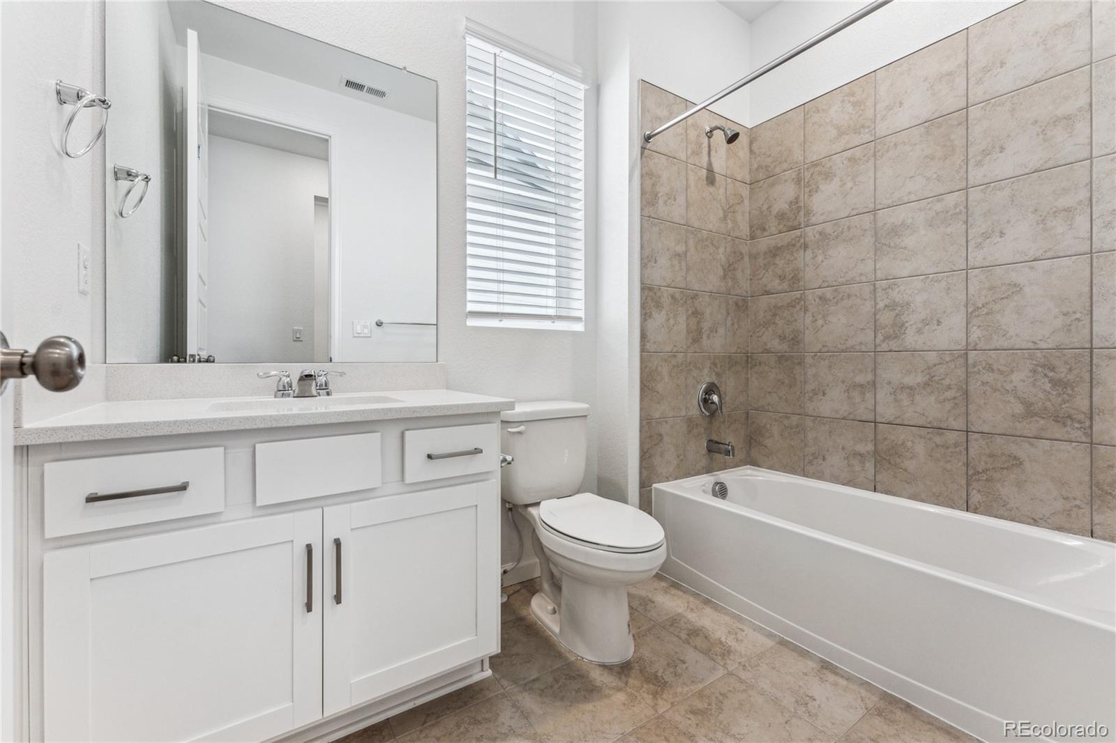 MLS Image #14 for 16478 w 92nd place,arvada, Colorado