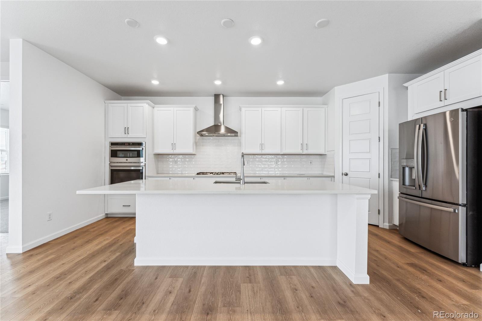 MLS Image #7 for 16478 w 92nd place,arvada, Colorado
