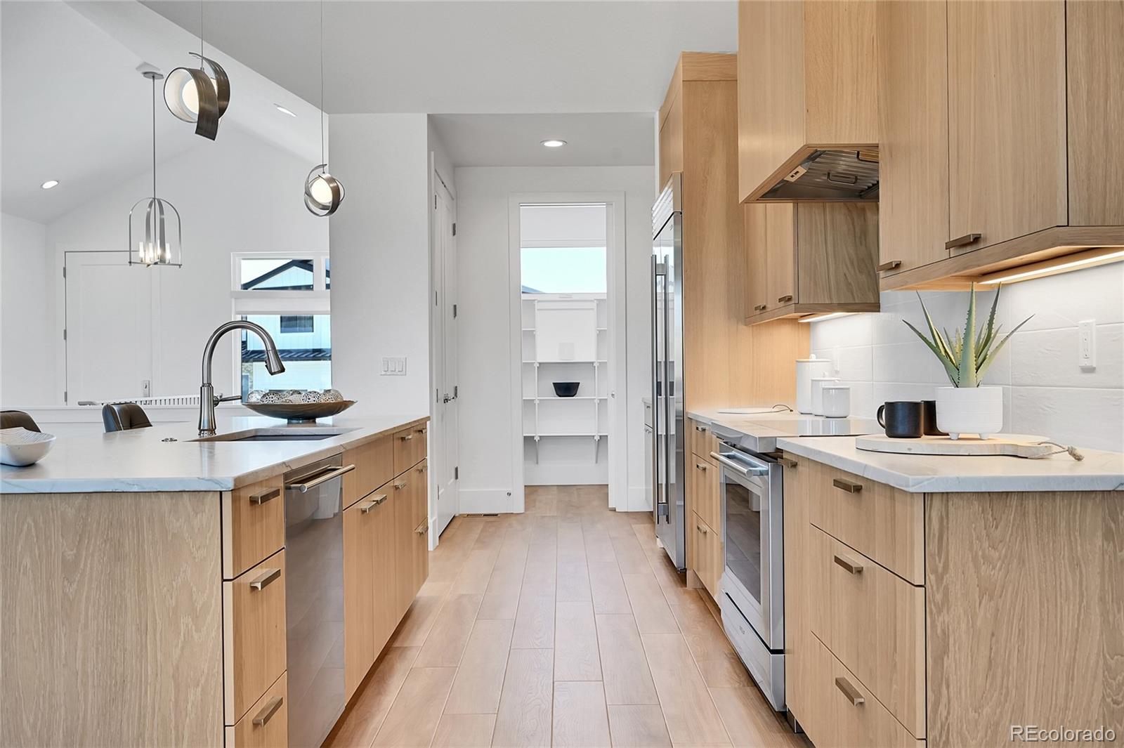 MLS Image #9 for 1148  hillside lane,louisville, Colorado