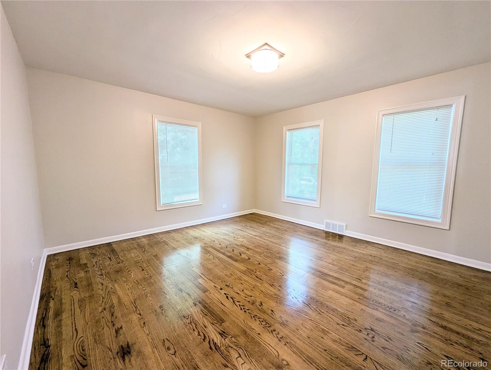 MLS Image #16 for 1054  magnolia street,denver, Colorado