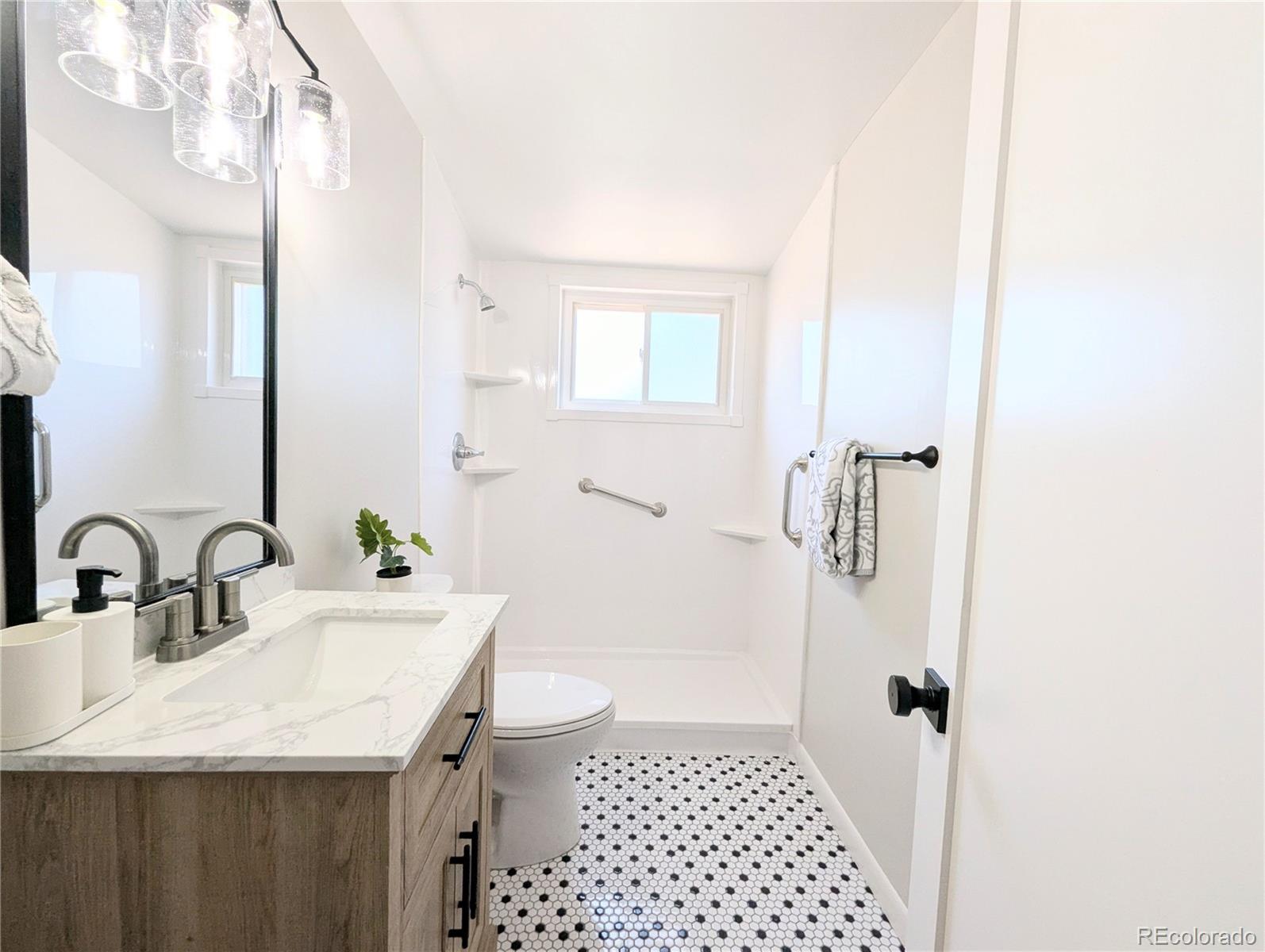 MLS Image #26 for 1054  magnolia street,denver, Colorado