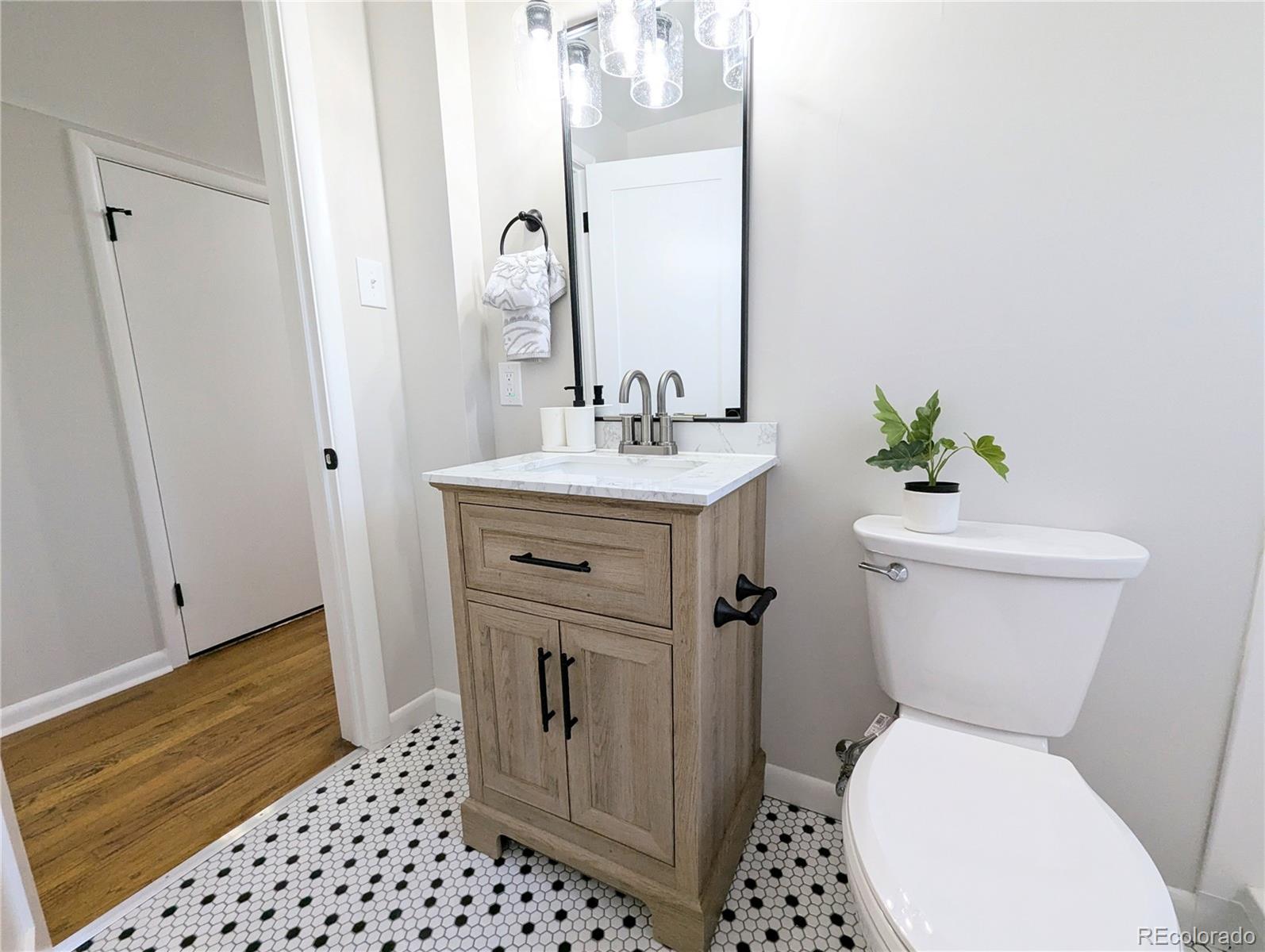 MLS Image #28 for 1054  magnolia street,denver, Colorado