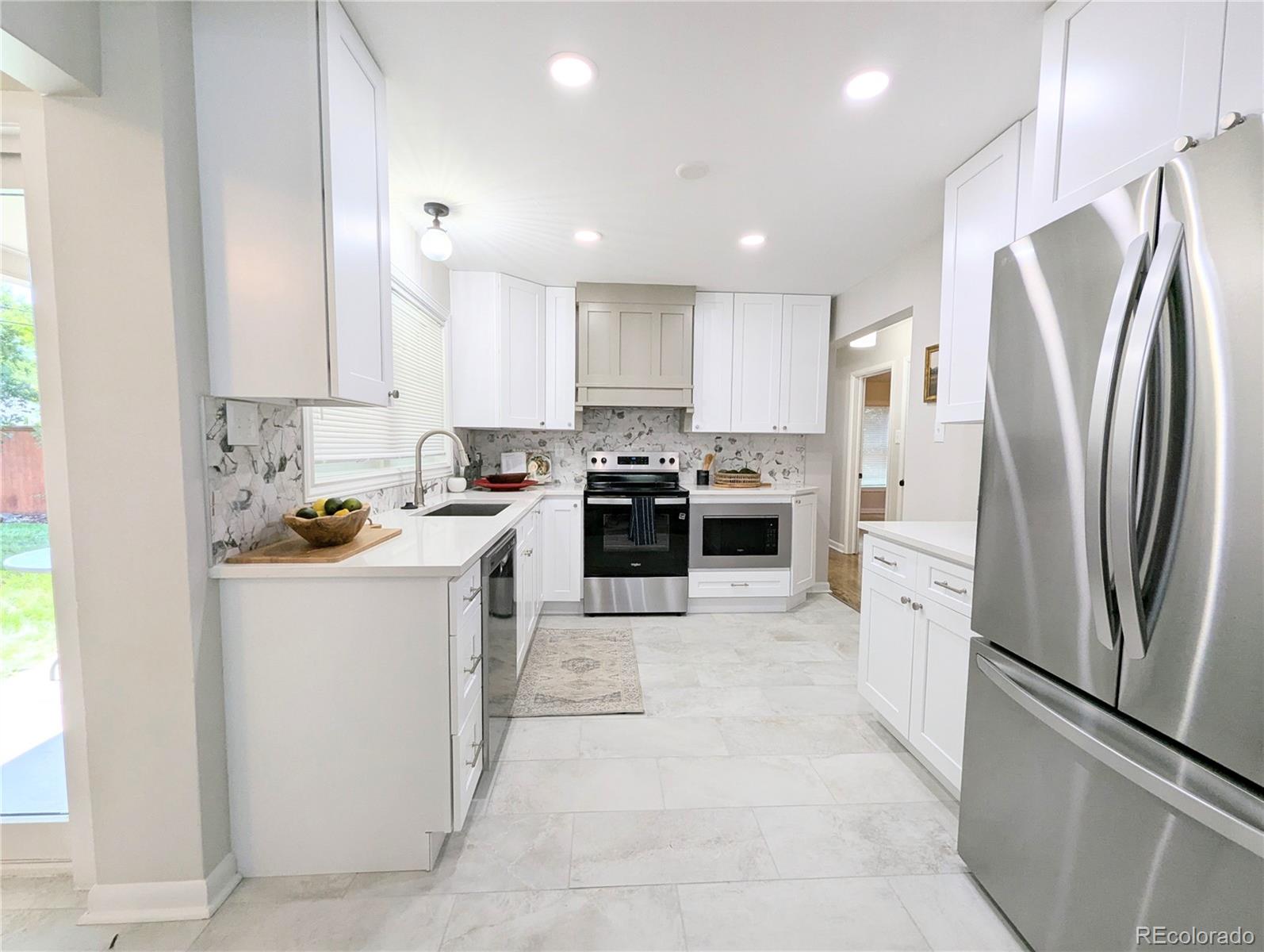 MLS Image #7 for 1054  magnolia street,denver, Colorado
