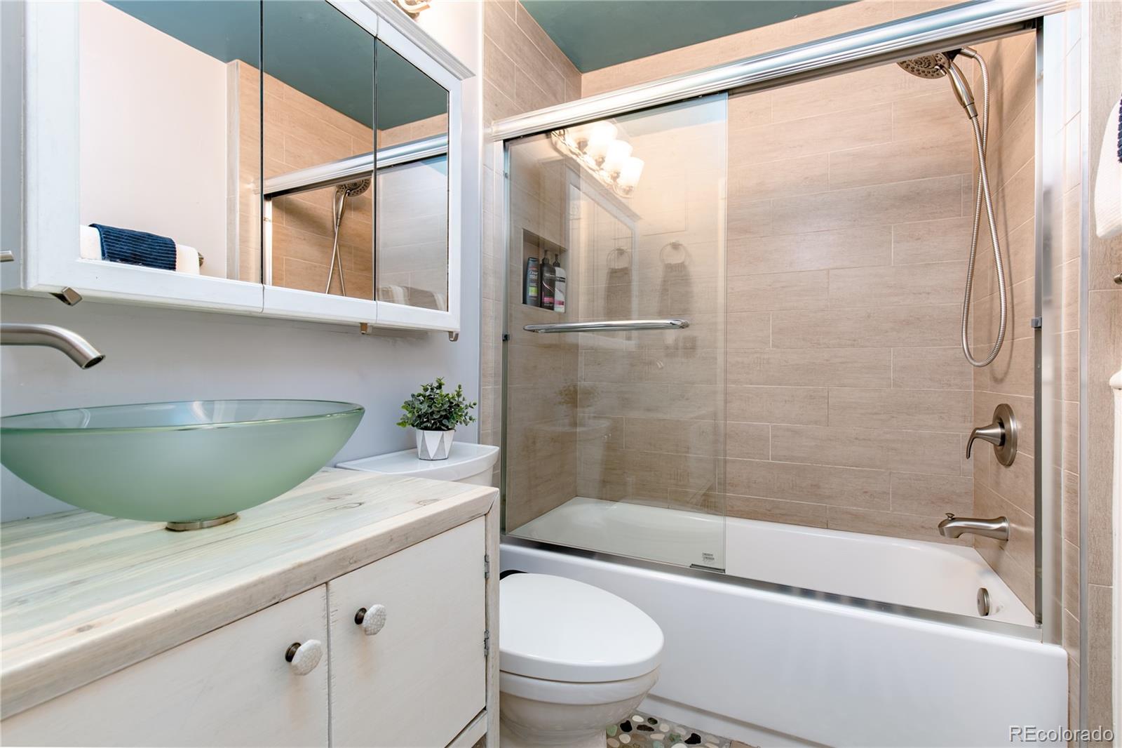 MLS Image #21 for 2358 n ogden street b,denver, Colorado